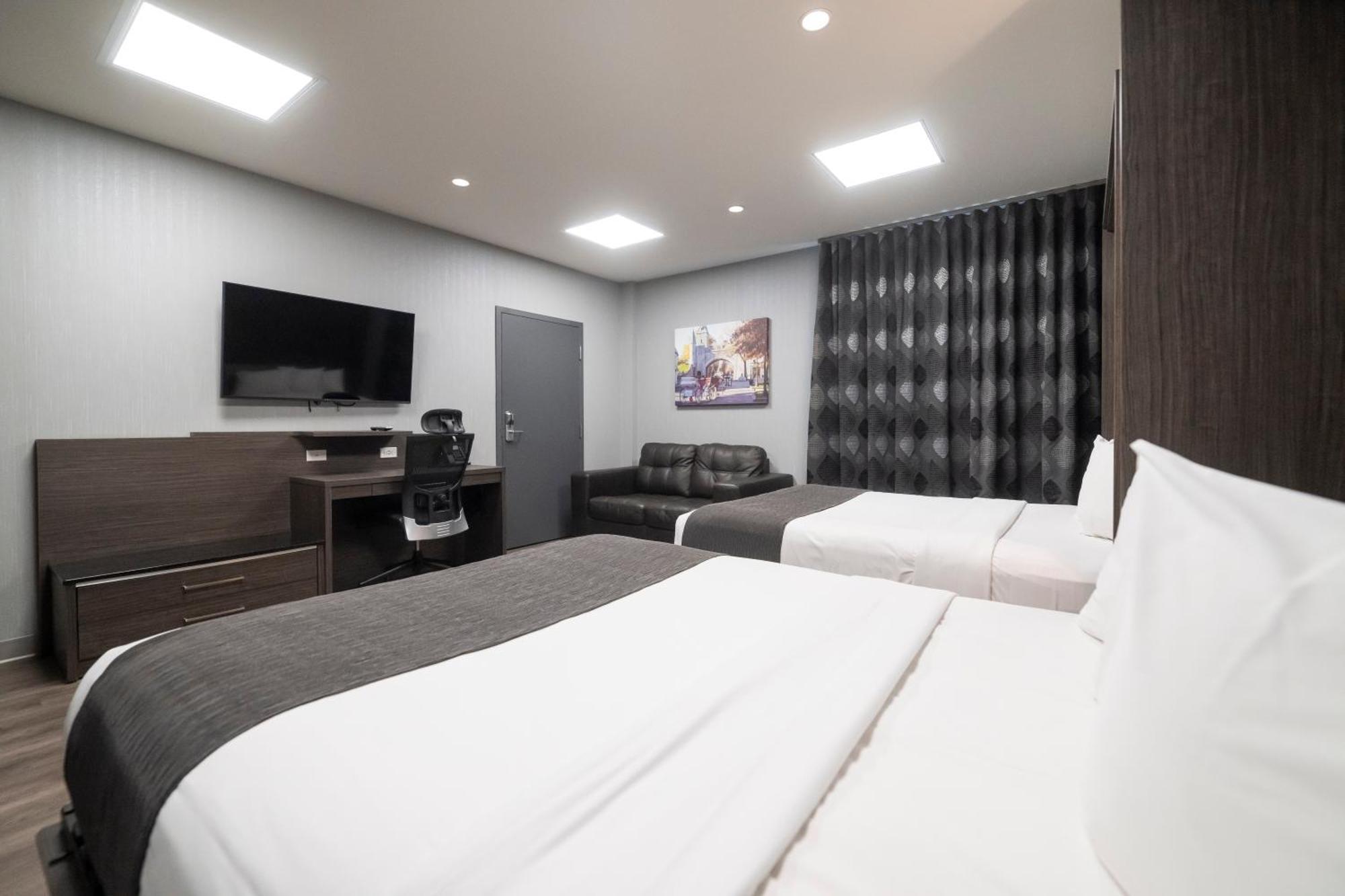 Superior Queen Room Two Queen Beds