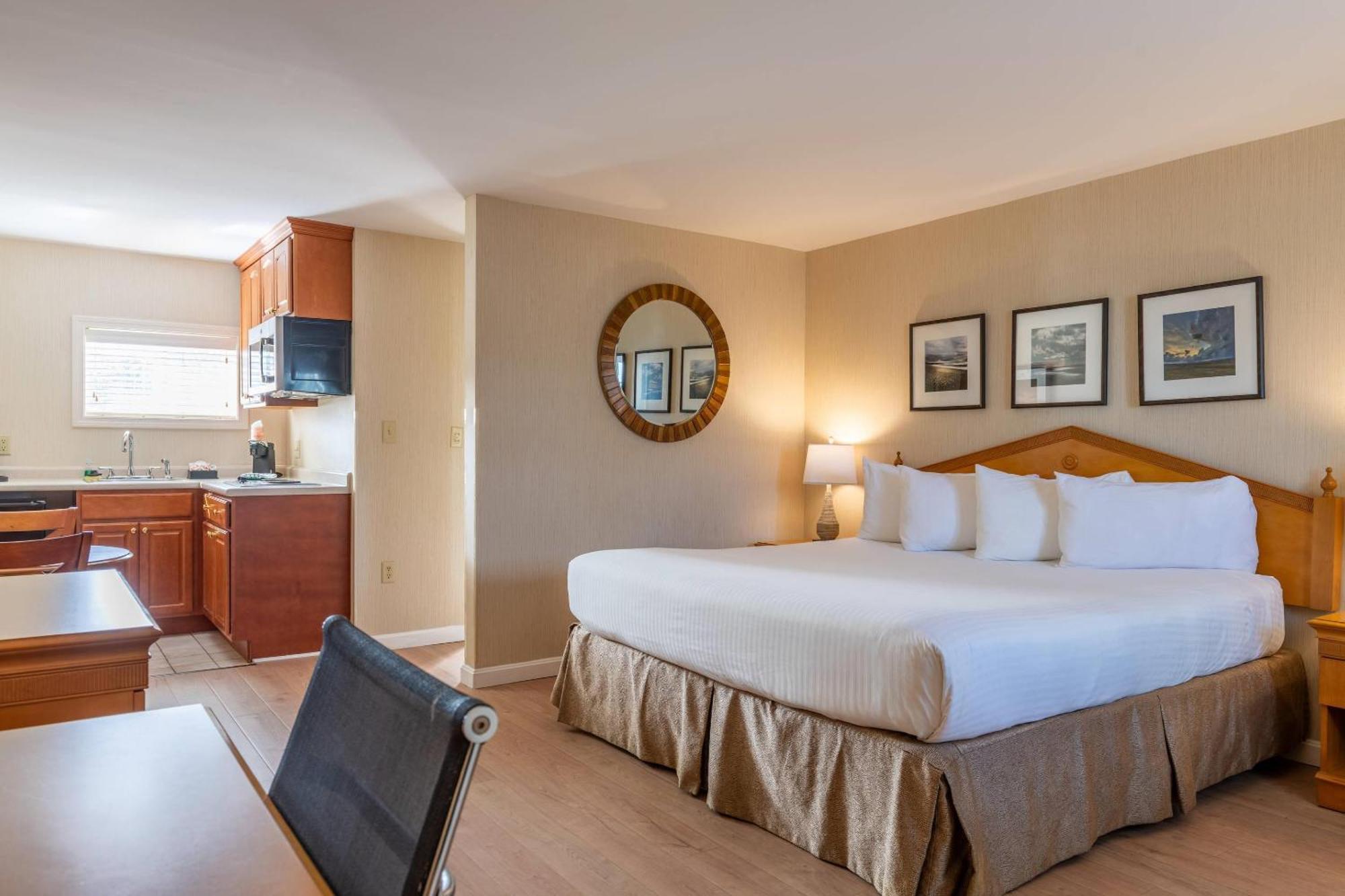 Efficiency King Room - Non Smoking,1739403437:JPEG