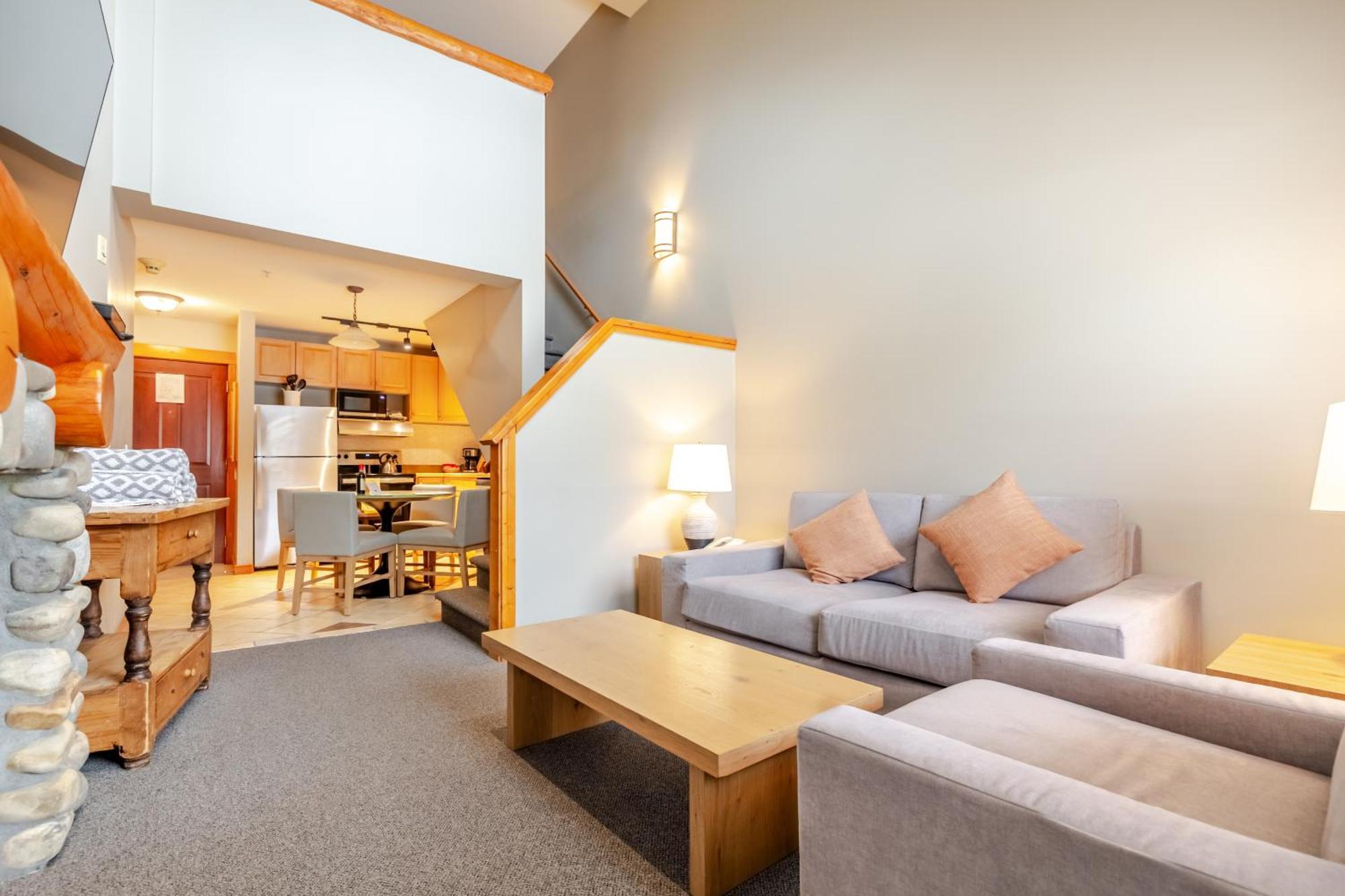 One-Bedroom Loft Kitchen