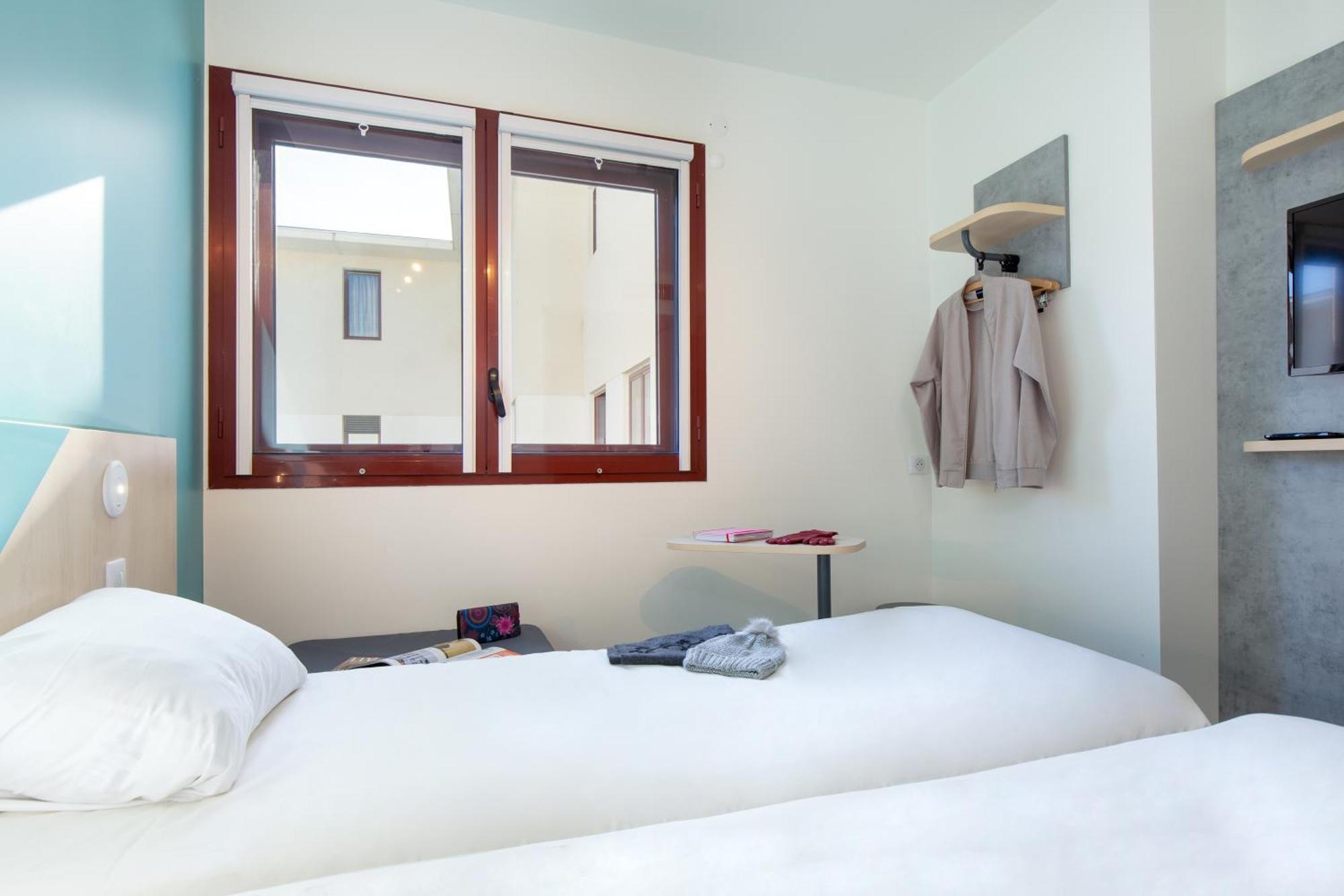Room Double or Twin Beds
