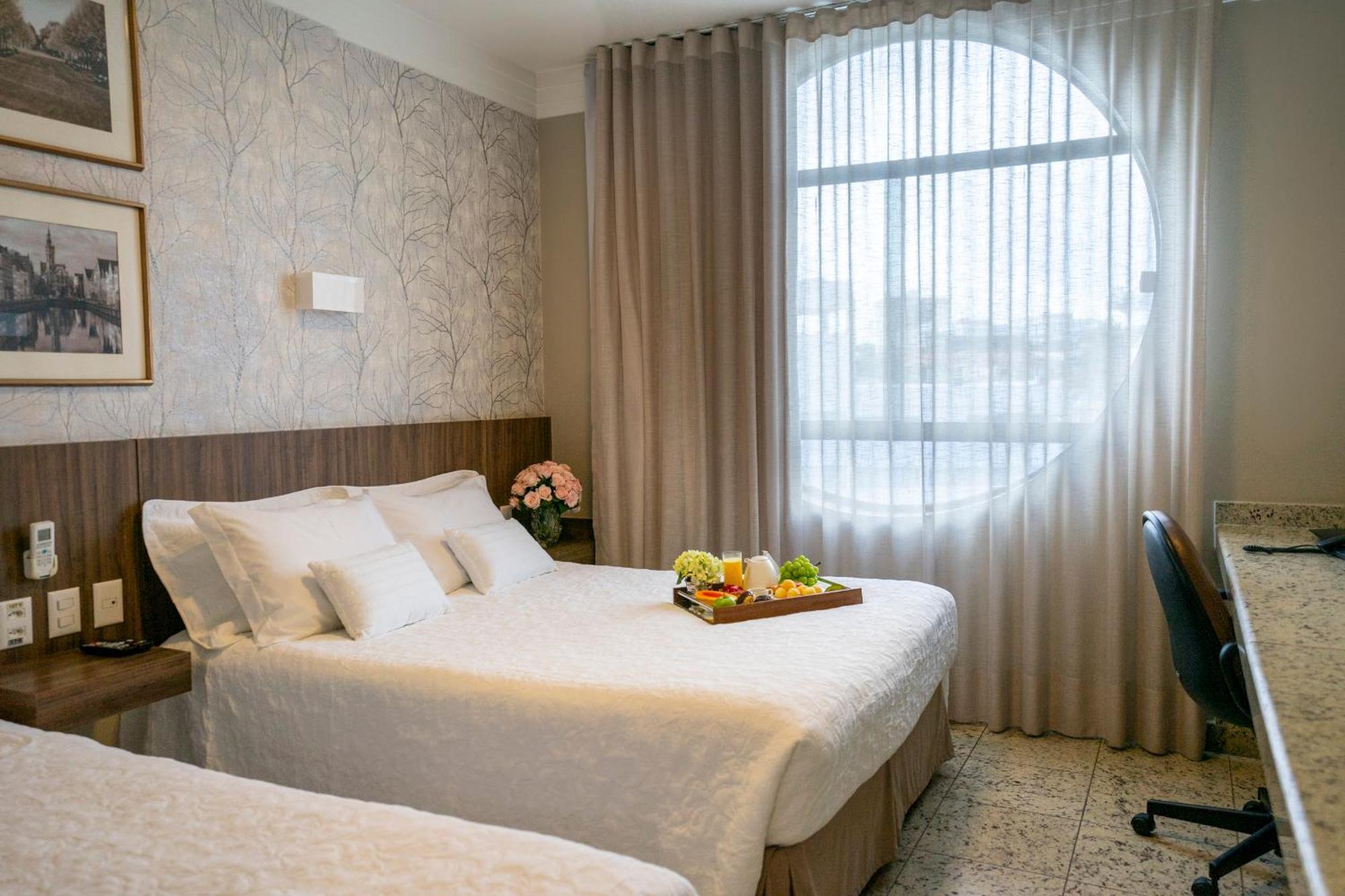 Queen Suite