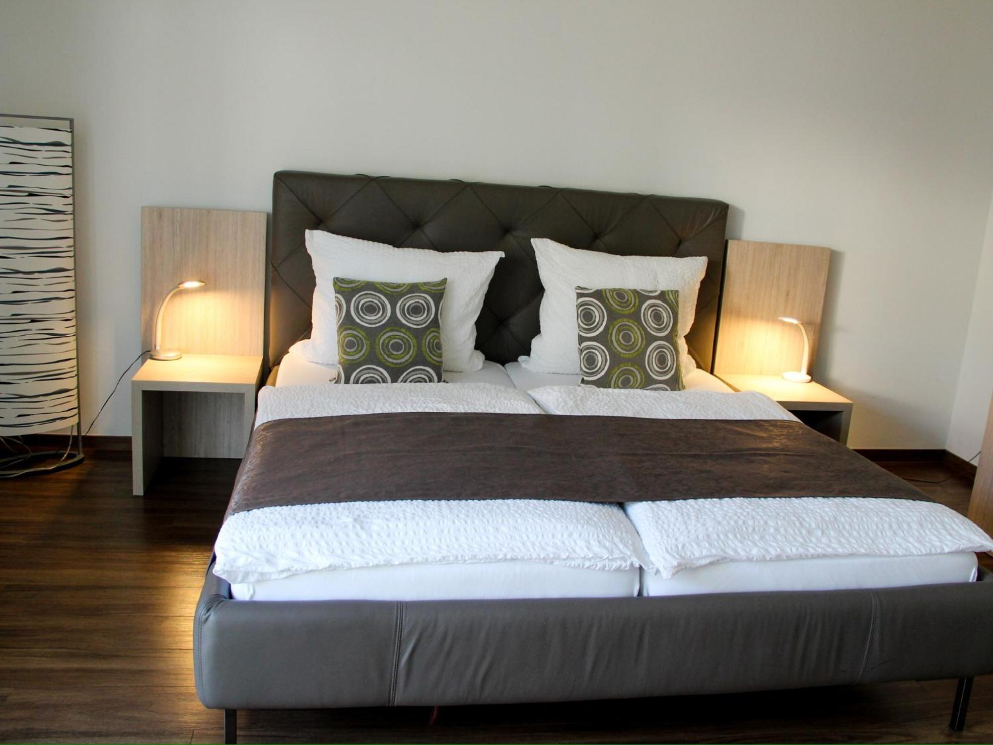 Double Room Private Bathroom