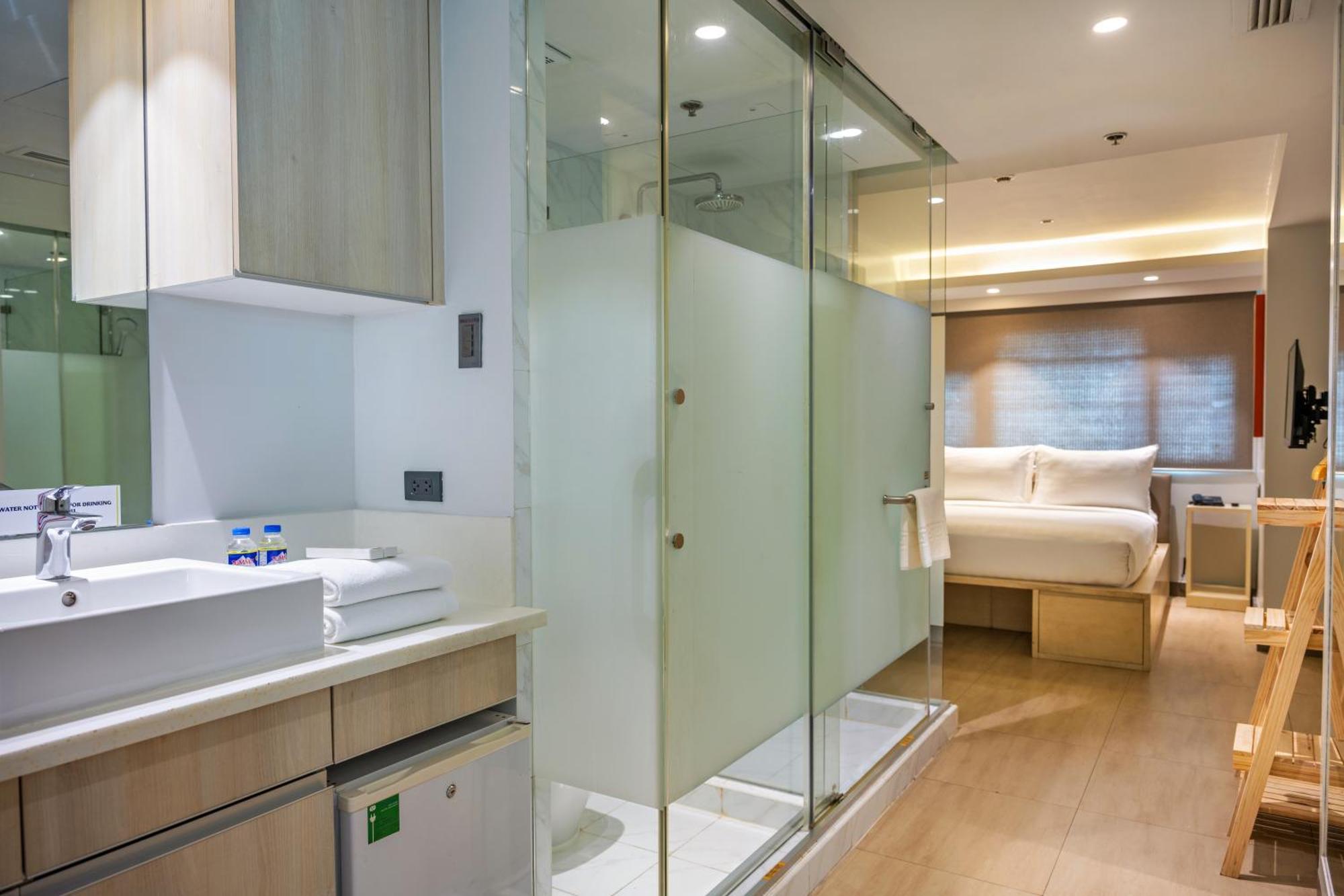 Smart Luxe Room