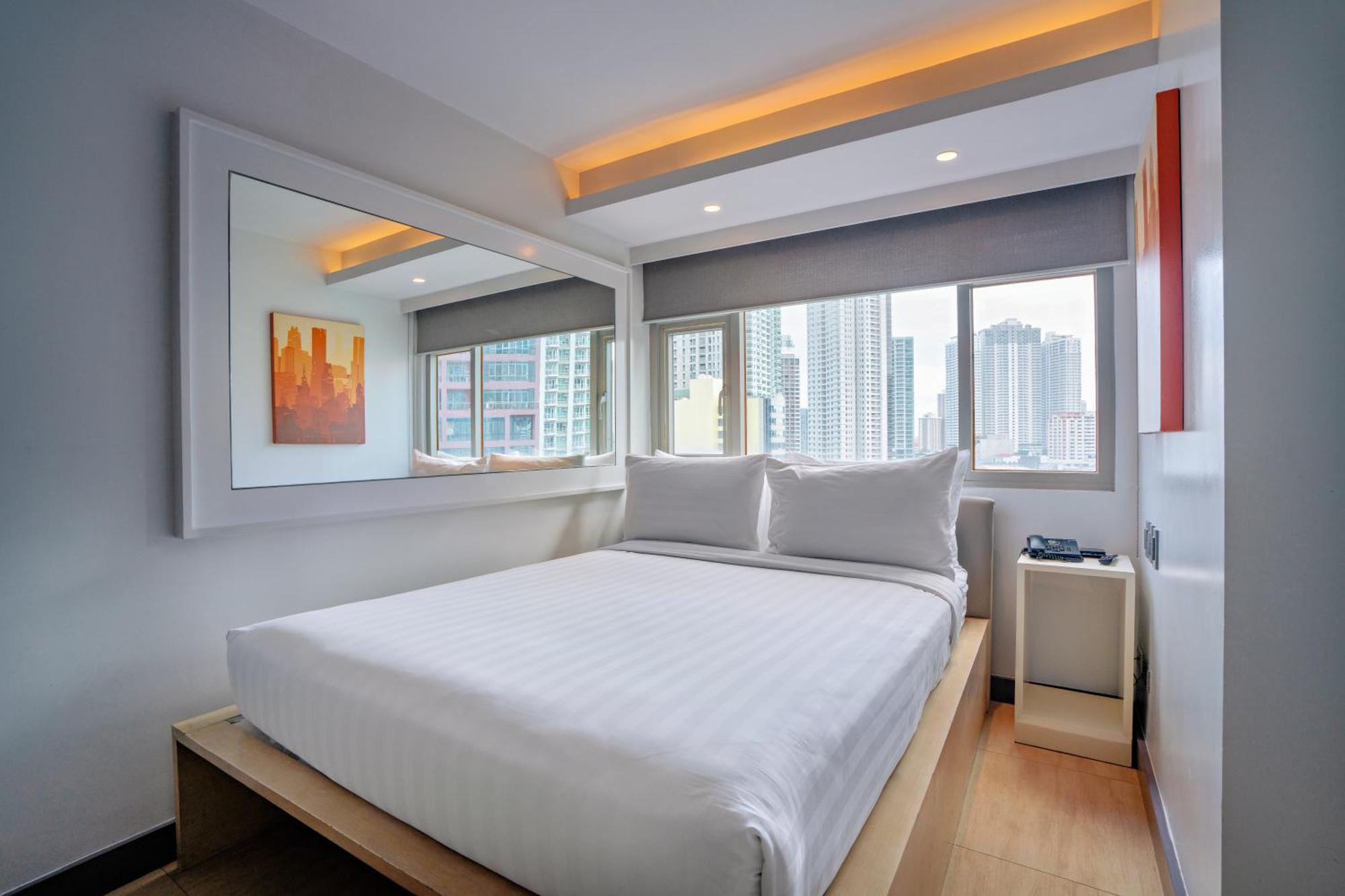 Smart Luxe Room