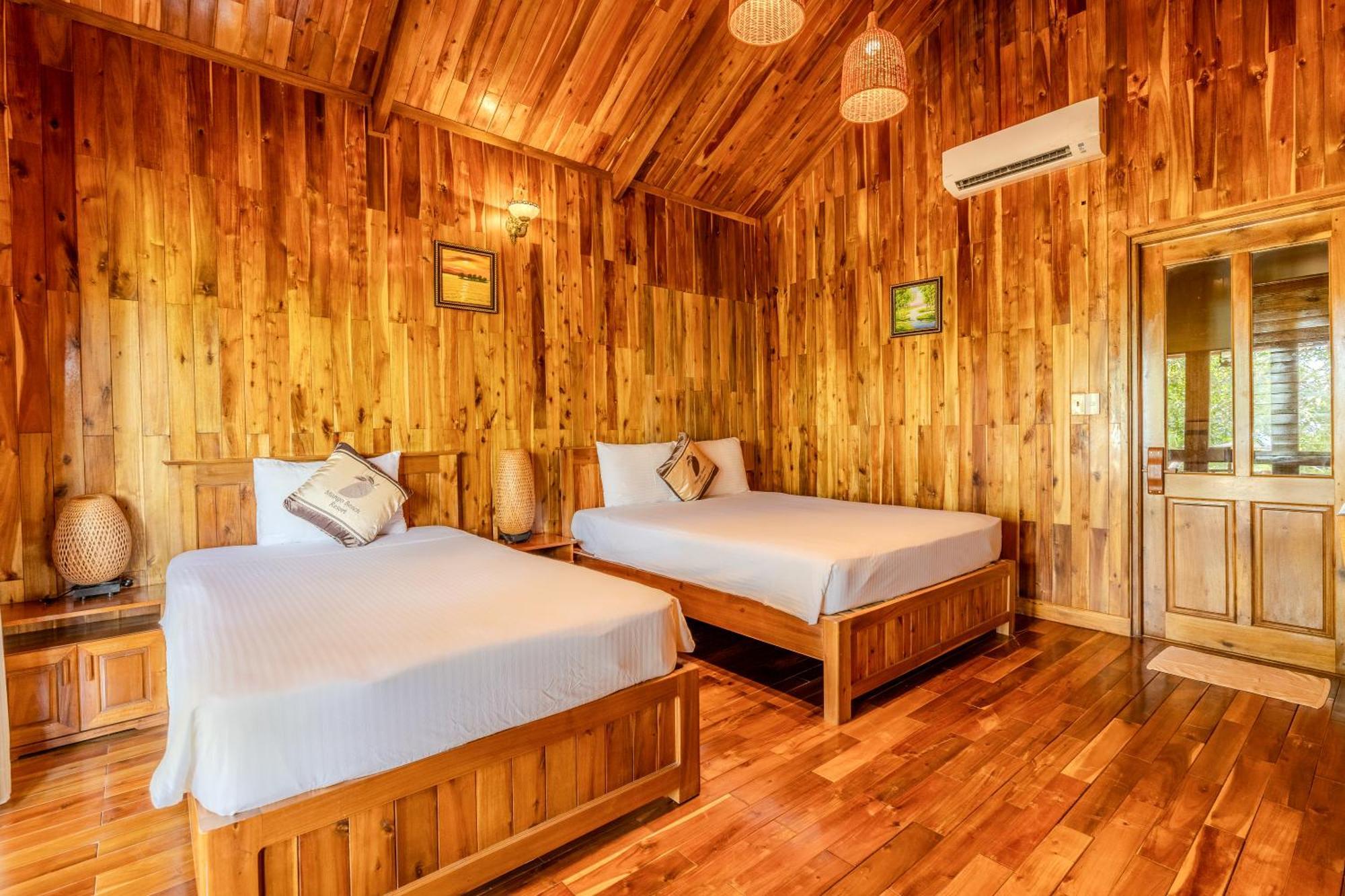 Bungalow 2 Bedroom Ocean View all Minibar