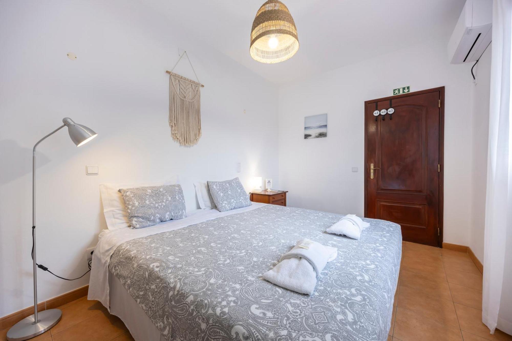 Double Room Private Bathroom