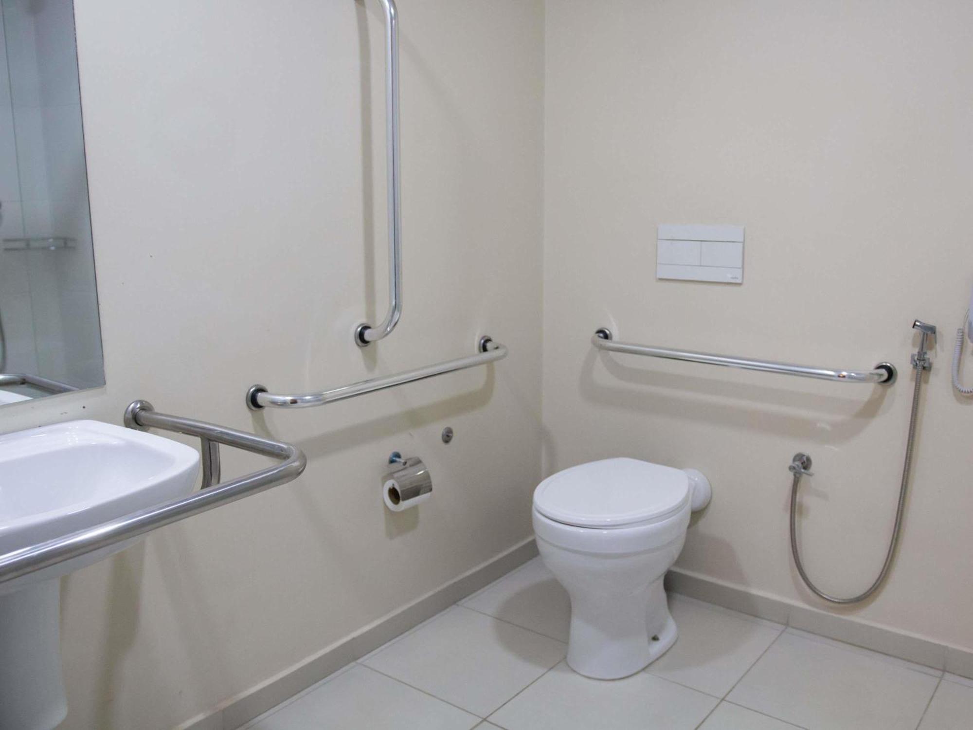 Standard Apartment Twin Beds