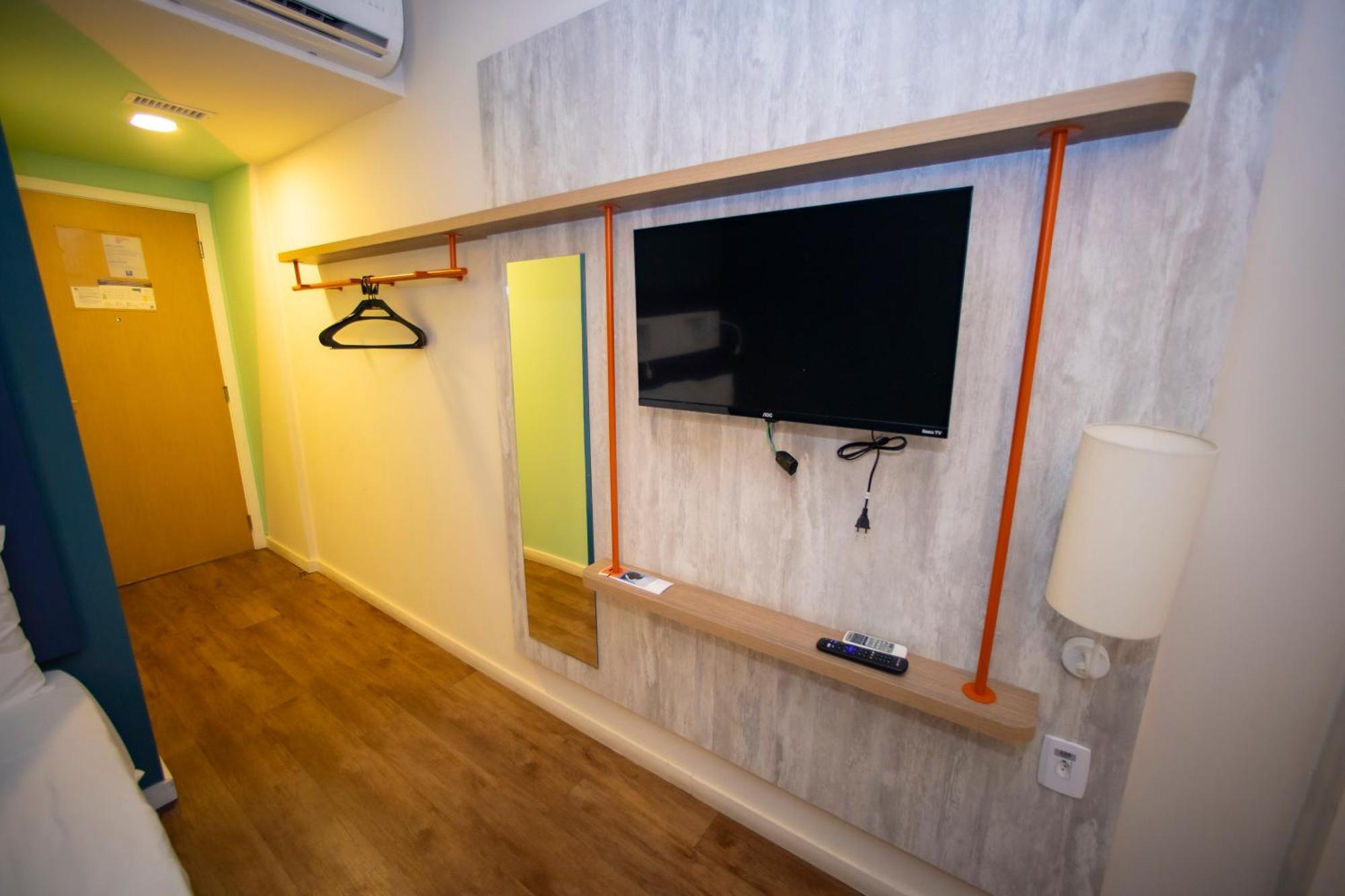 Standard Apartment Twin Beds