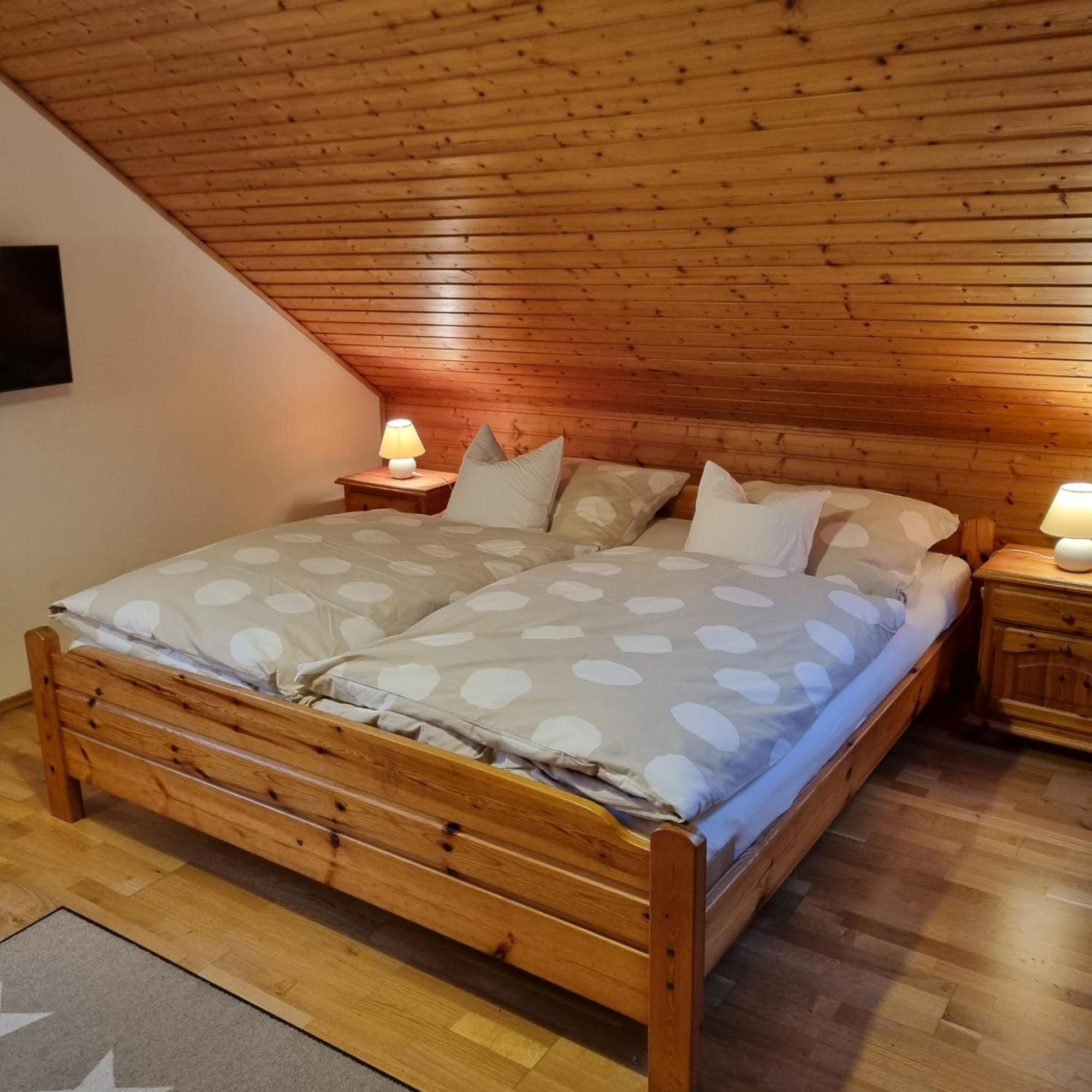 Double Room Private Bathroom