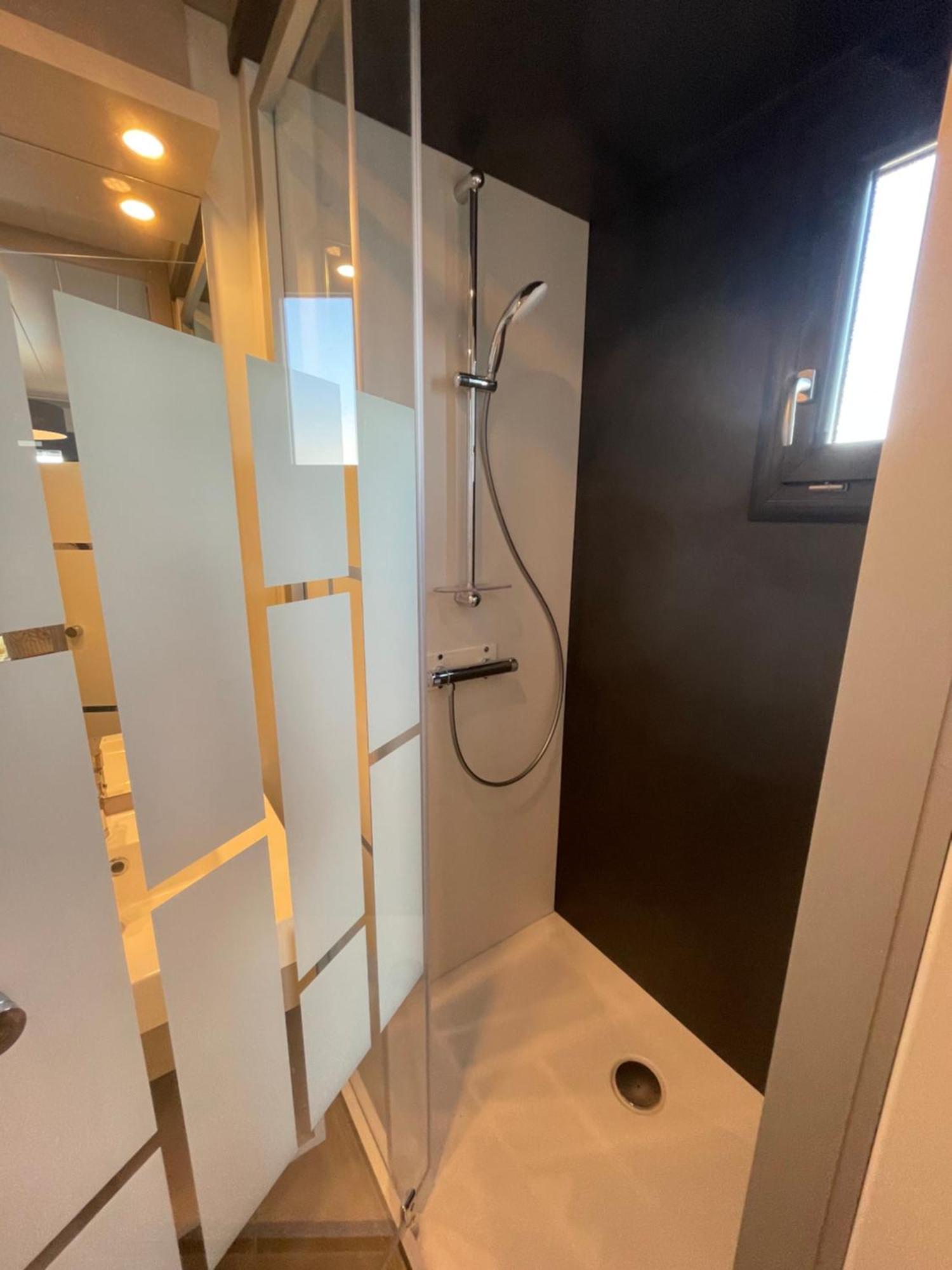 Two-Bedroom LodgeBoat Yacht Club Side