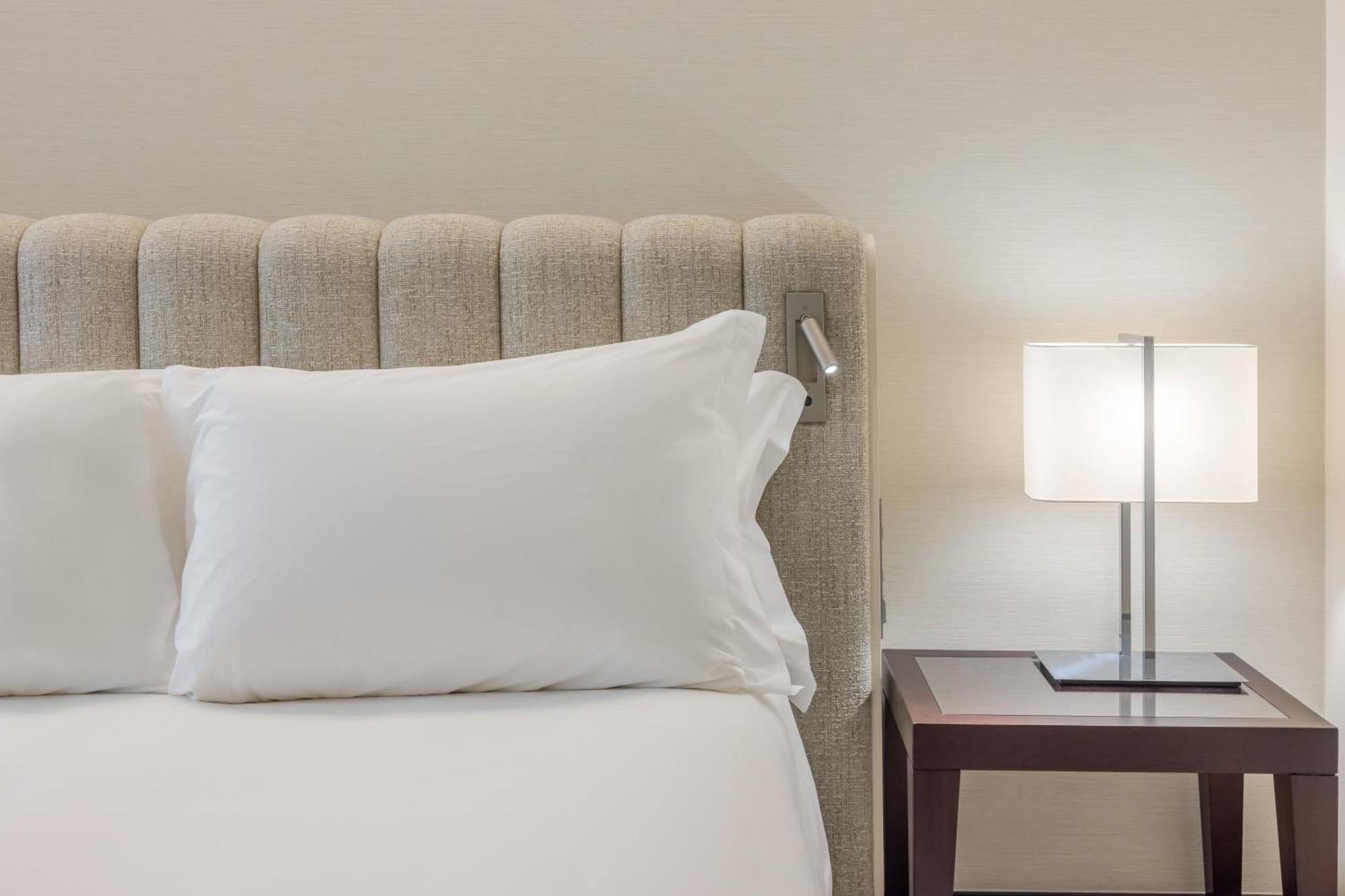 Premium Kamer met Queensize Bed en Toegang tot de Lounge