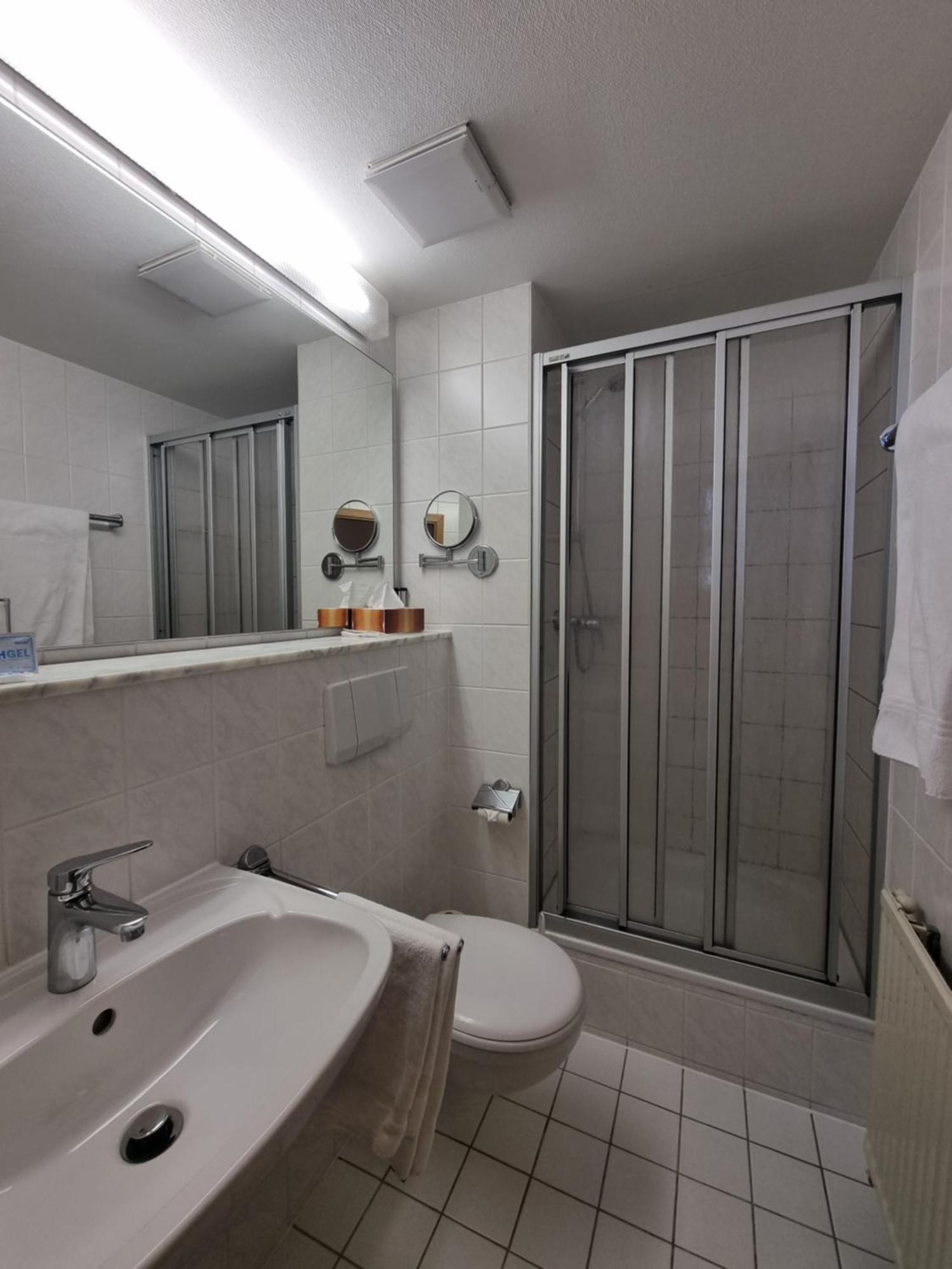 Large Double Room