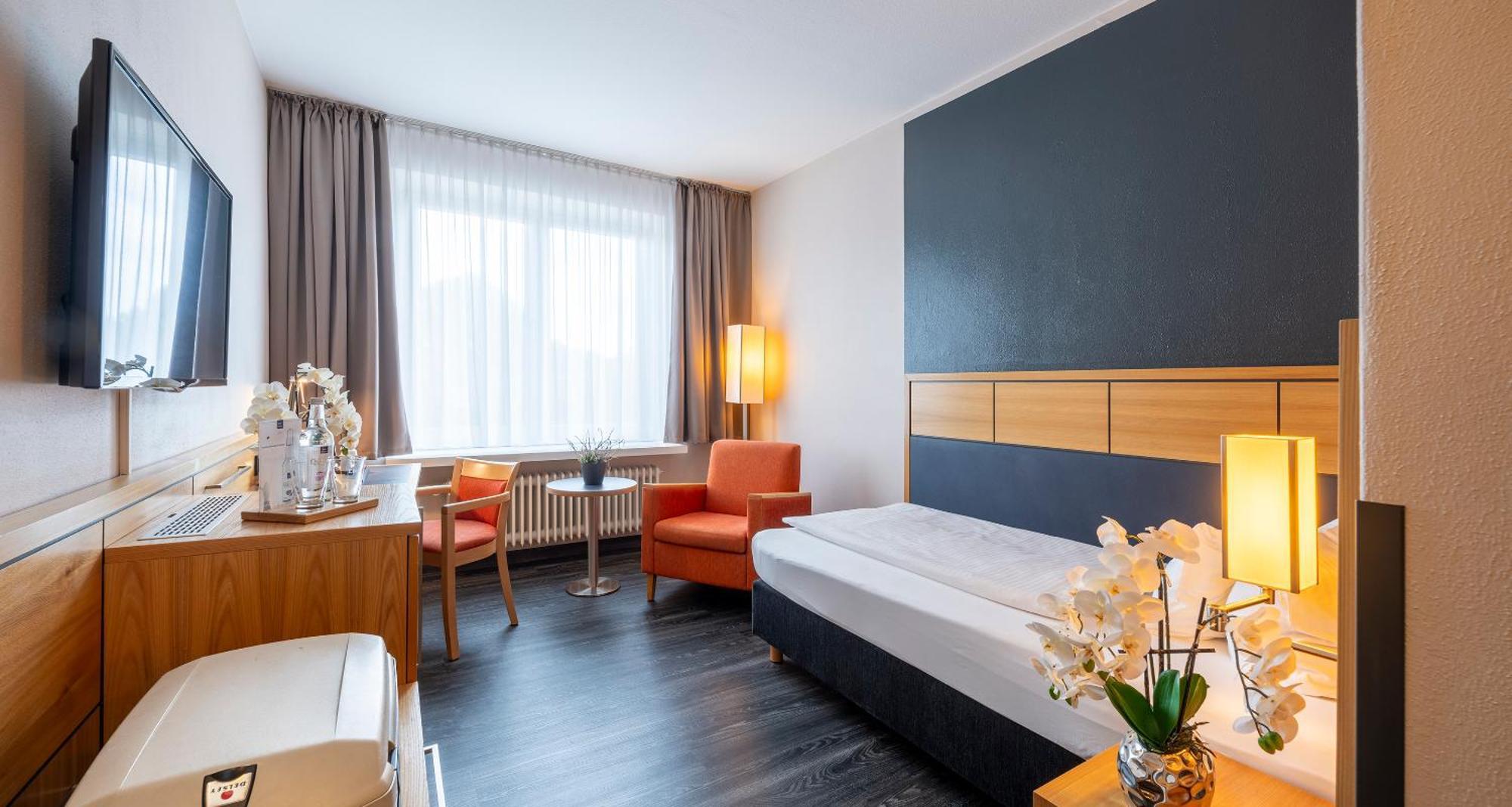 Standard Single Room Single Bed