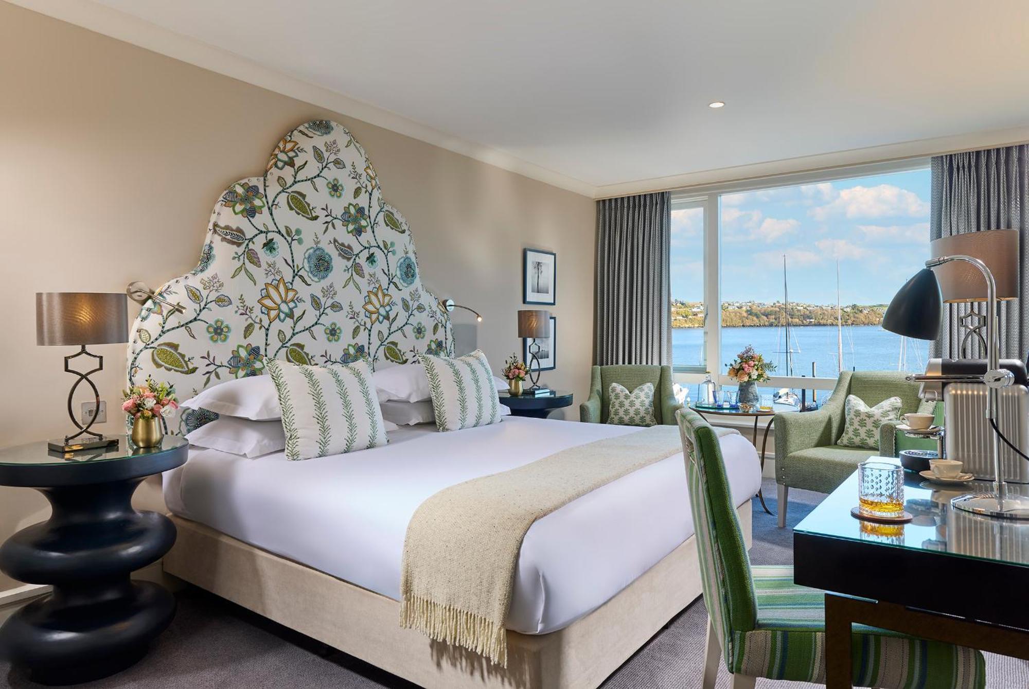 Habitación con vistas al puerto