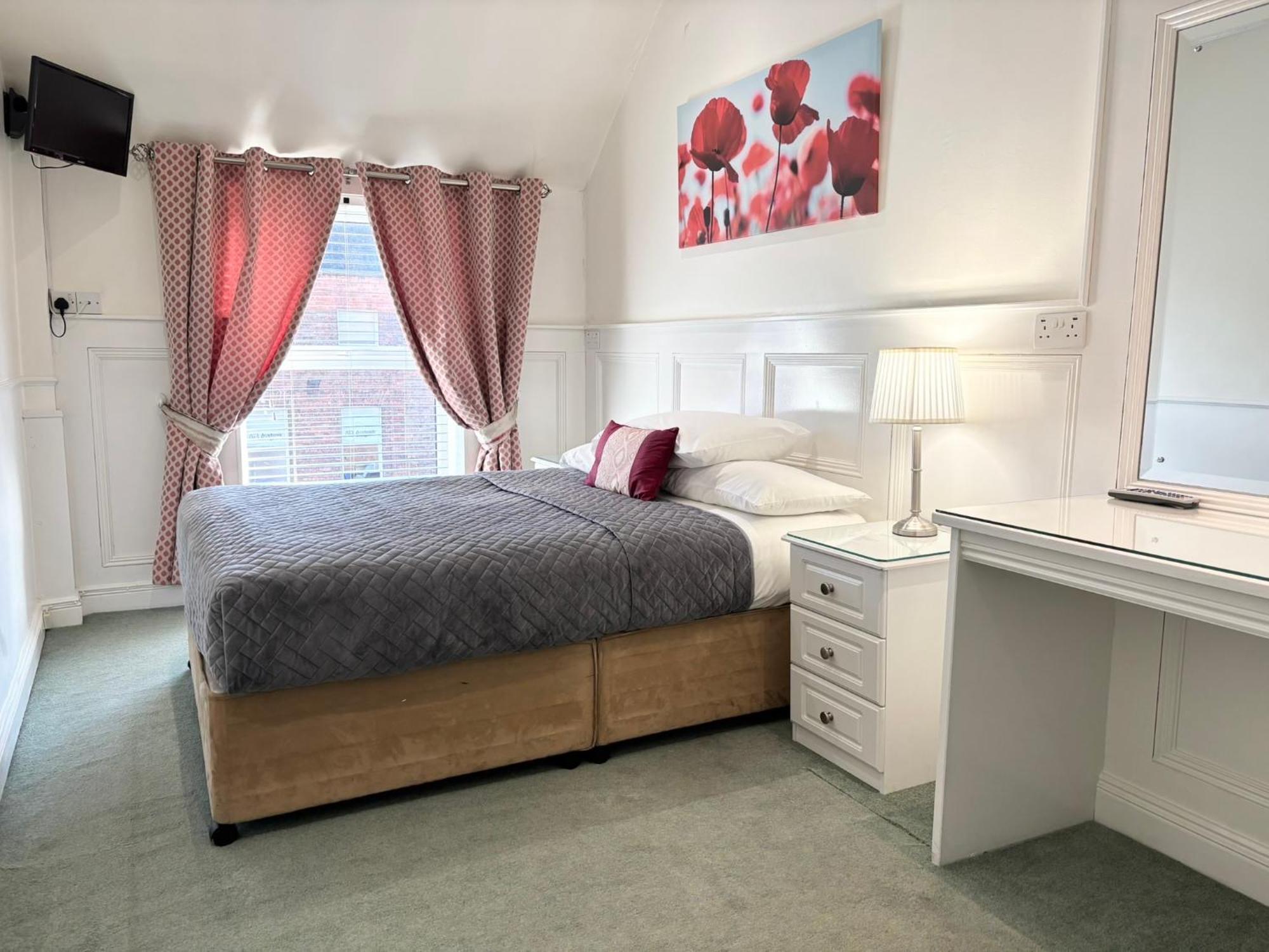 Small Single Room