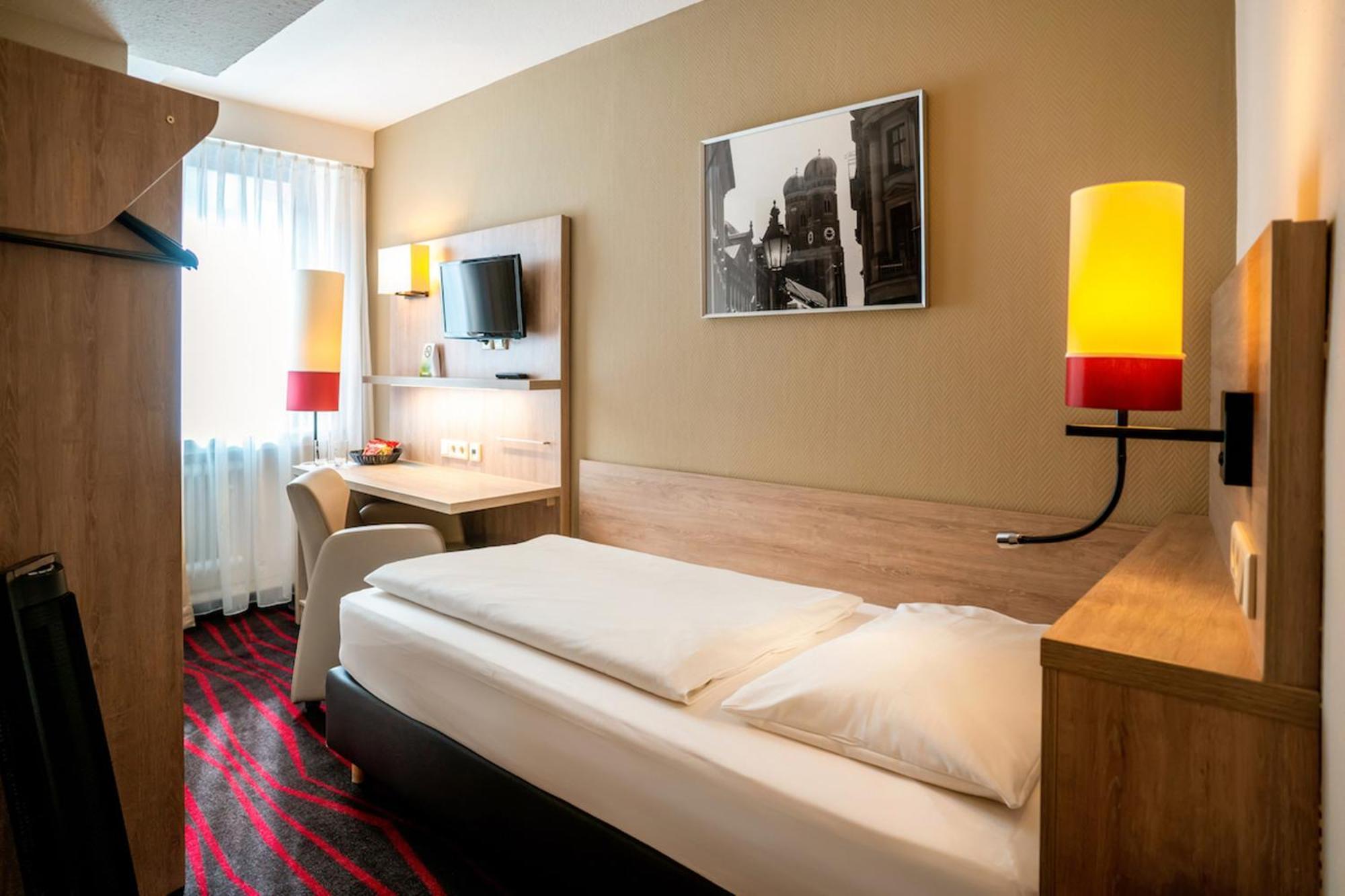 Single Room Cosy City (no air-condition)