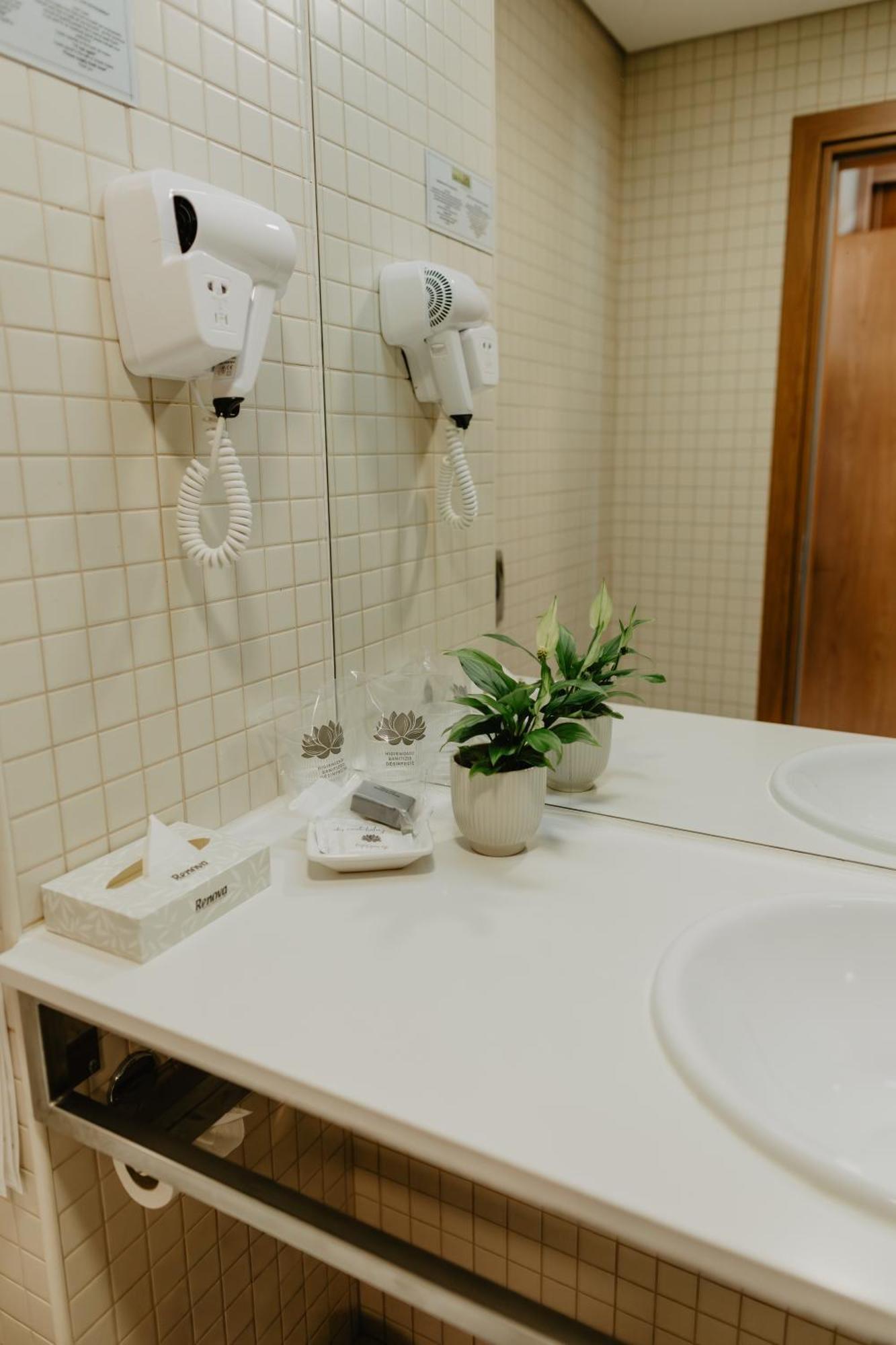 Quarto Individual