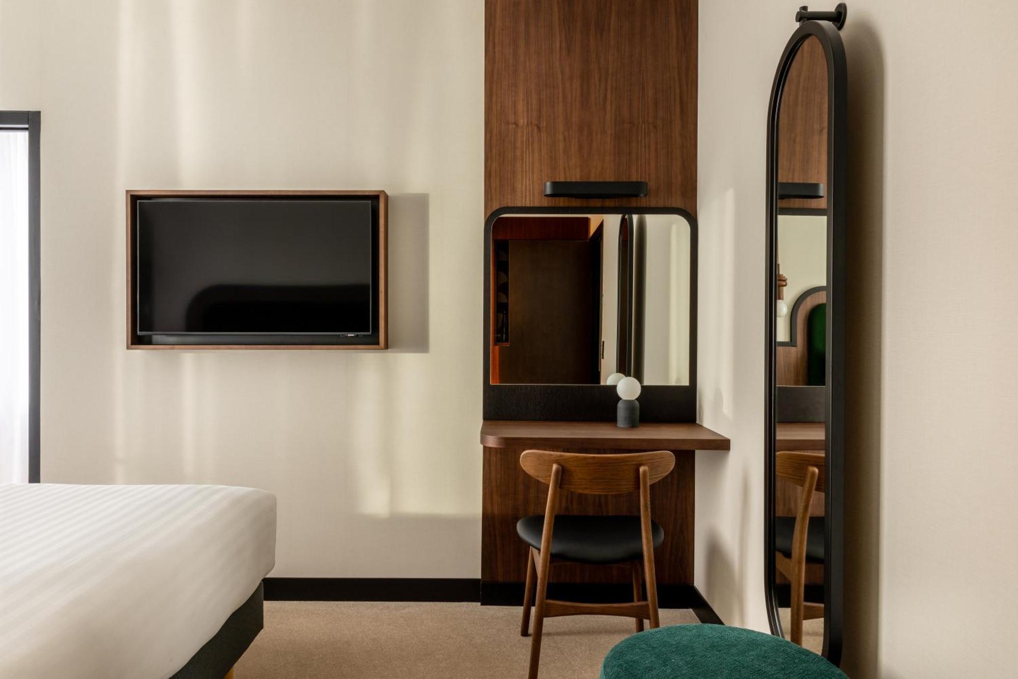 Comfort Triple Room