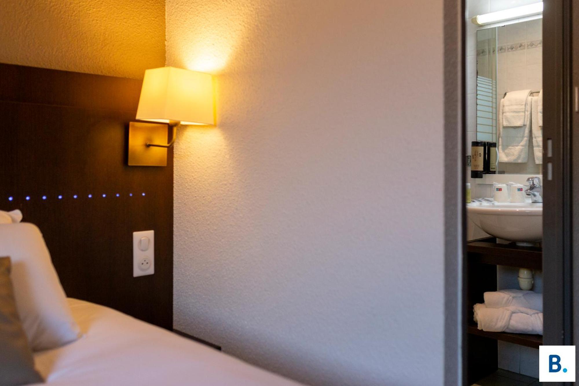 Small Single Room