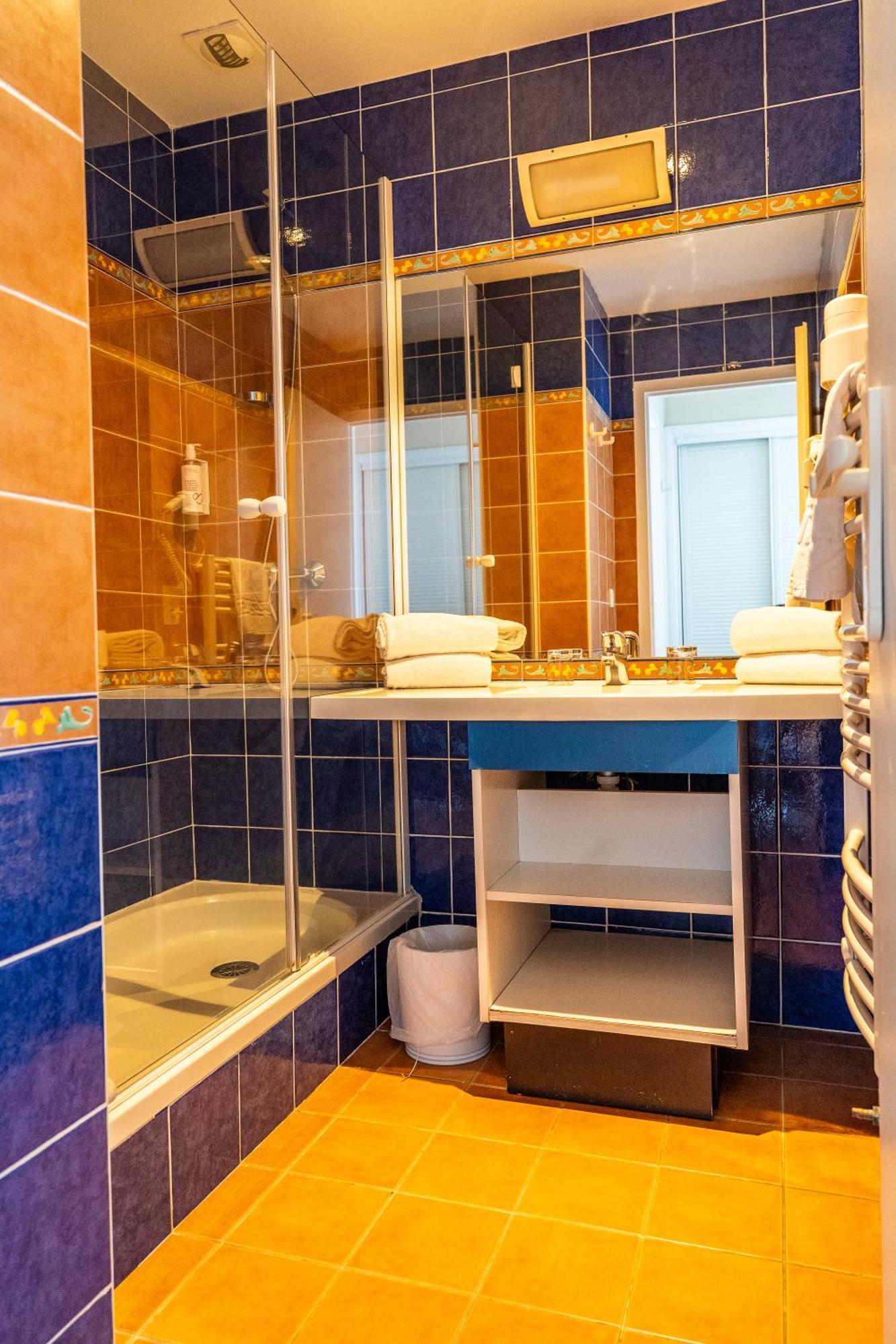 Essential Studio 2 or Panoramic ocean view