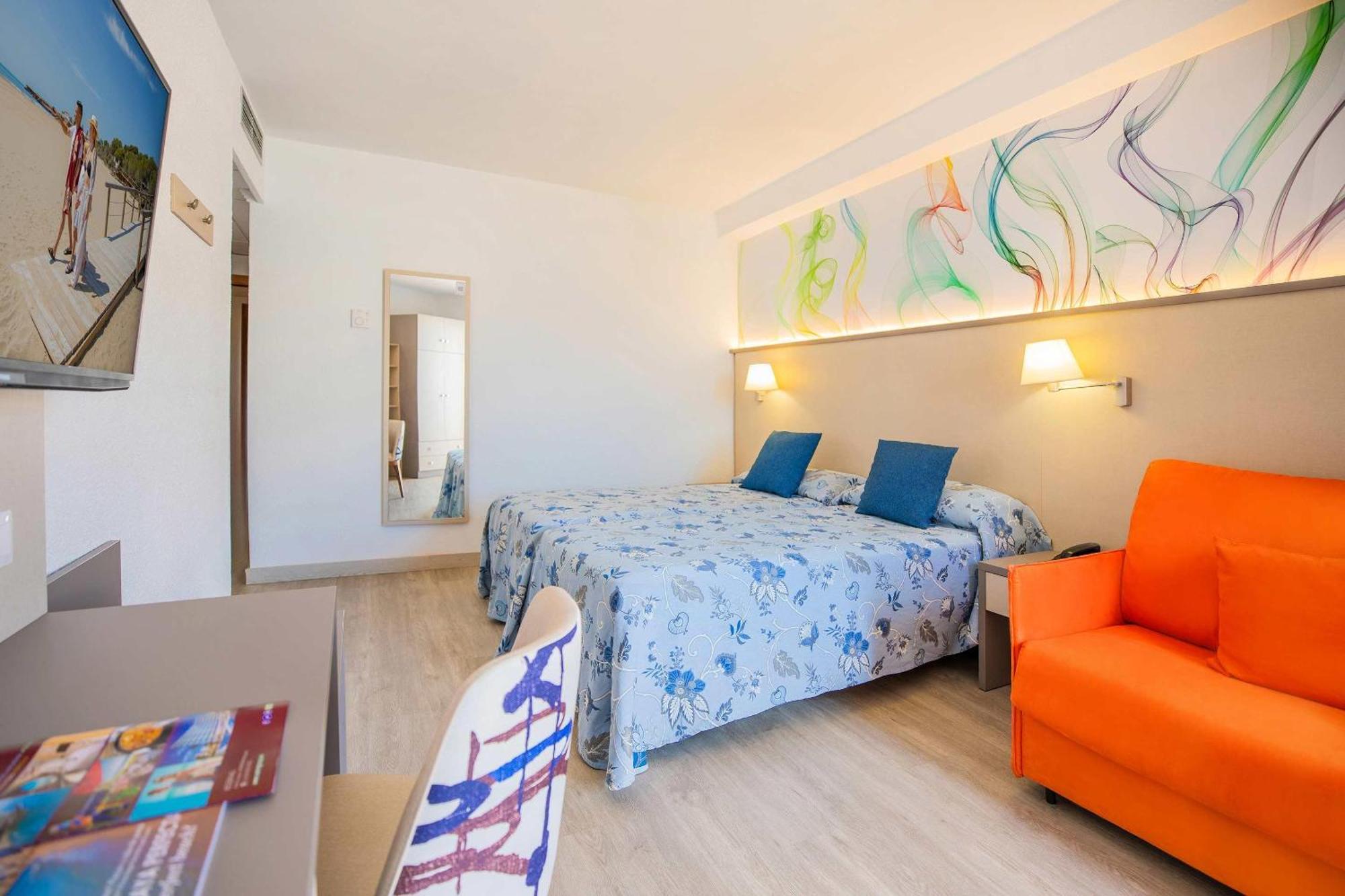 Habitación Doble con cama supletoria - 1 o 2 camas (2 adultos + 1 niño)