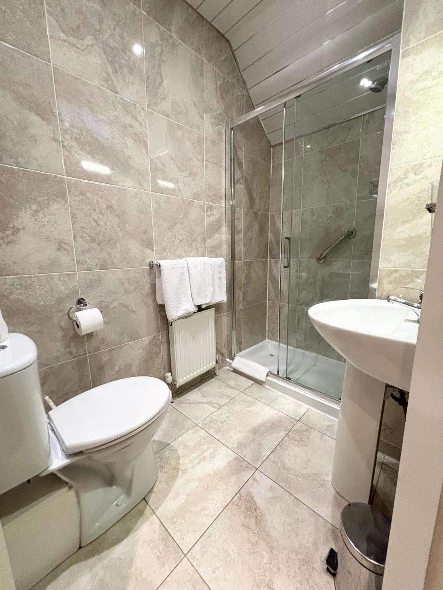 Small Single Room
