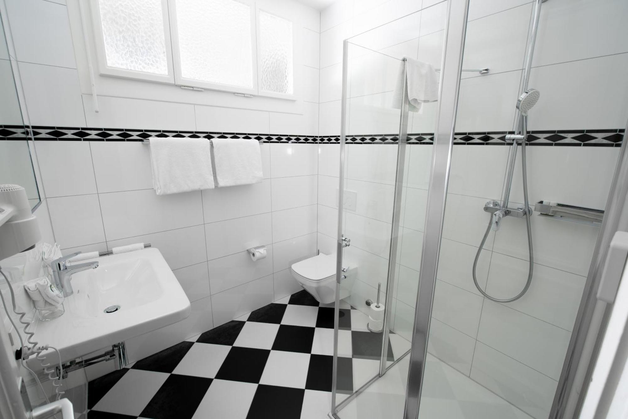 Renovated Double Room Balcony