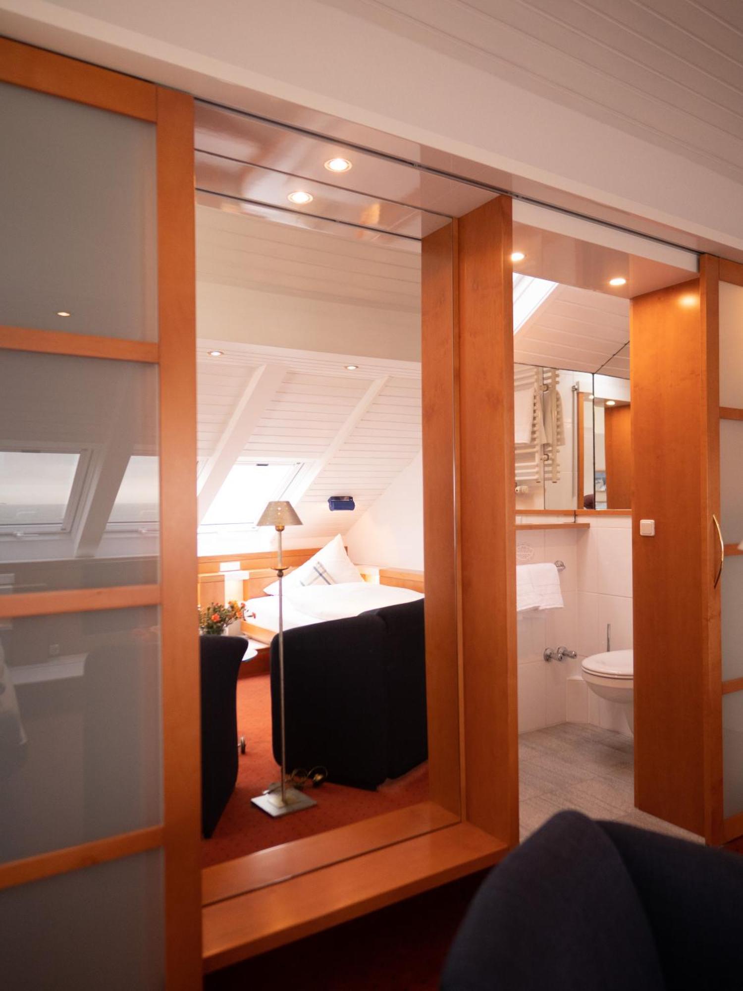 Double Room Lake View