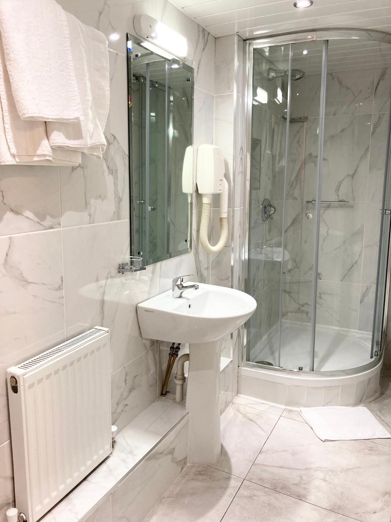 Small Single Room