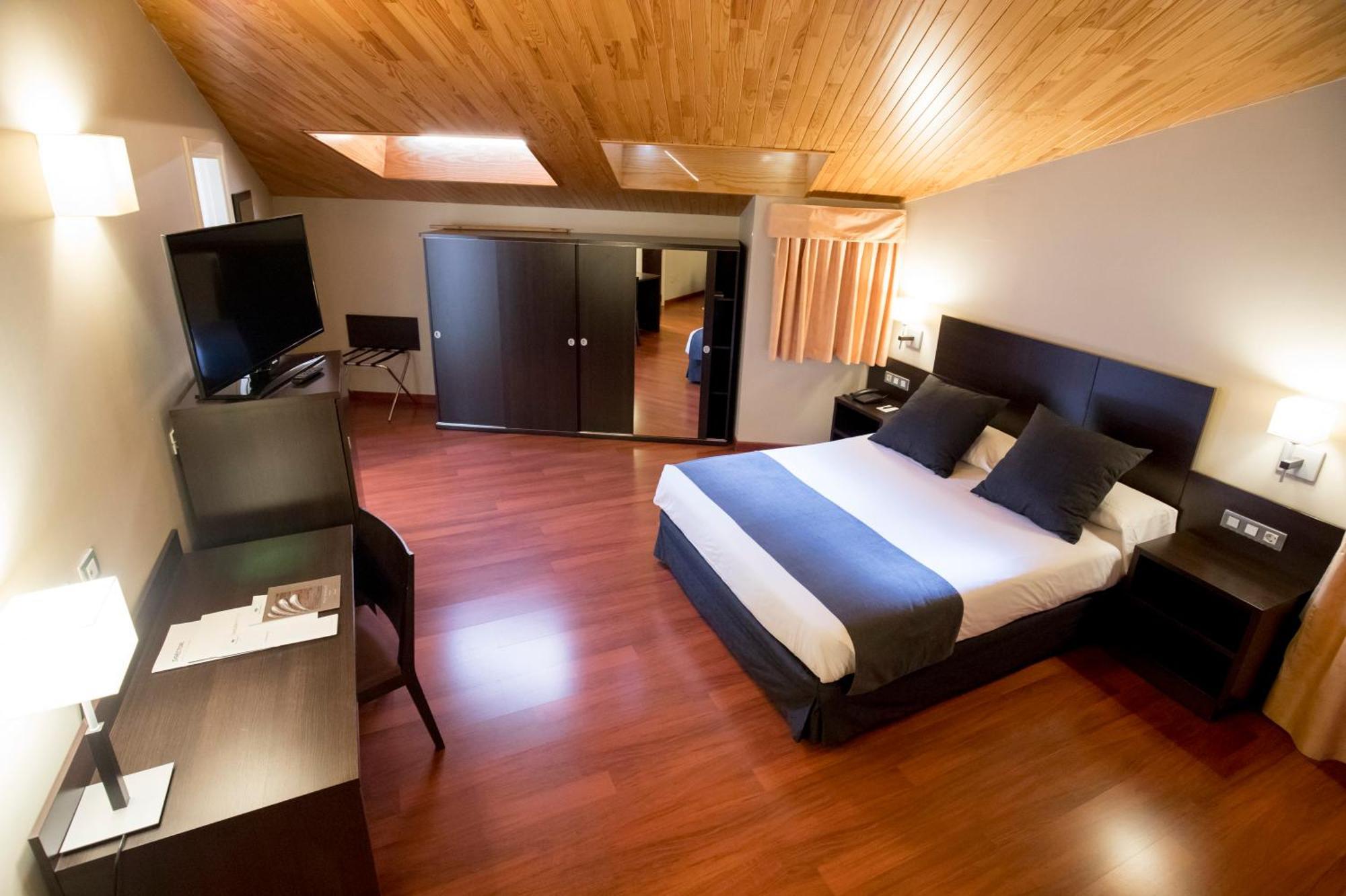 Premium Twin Room