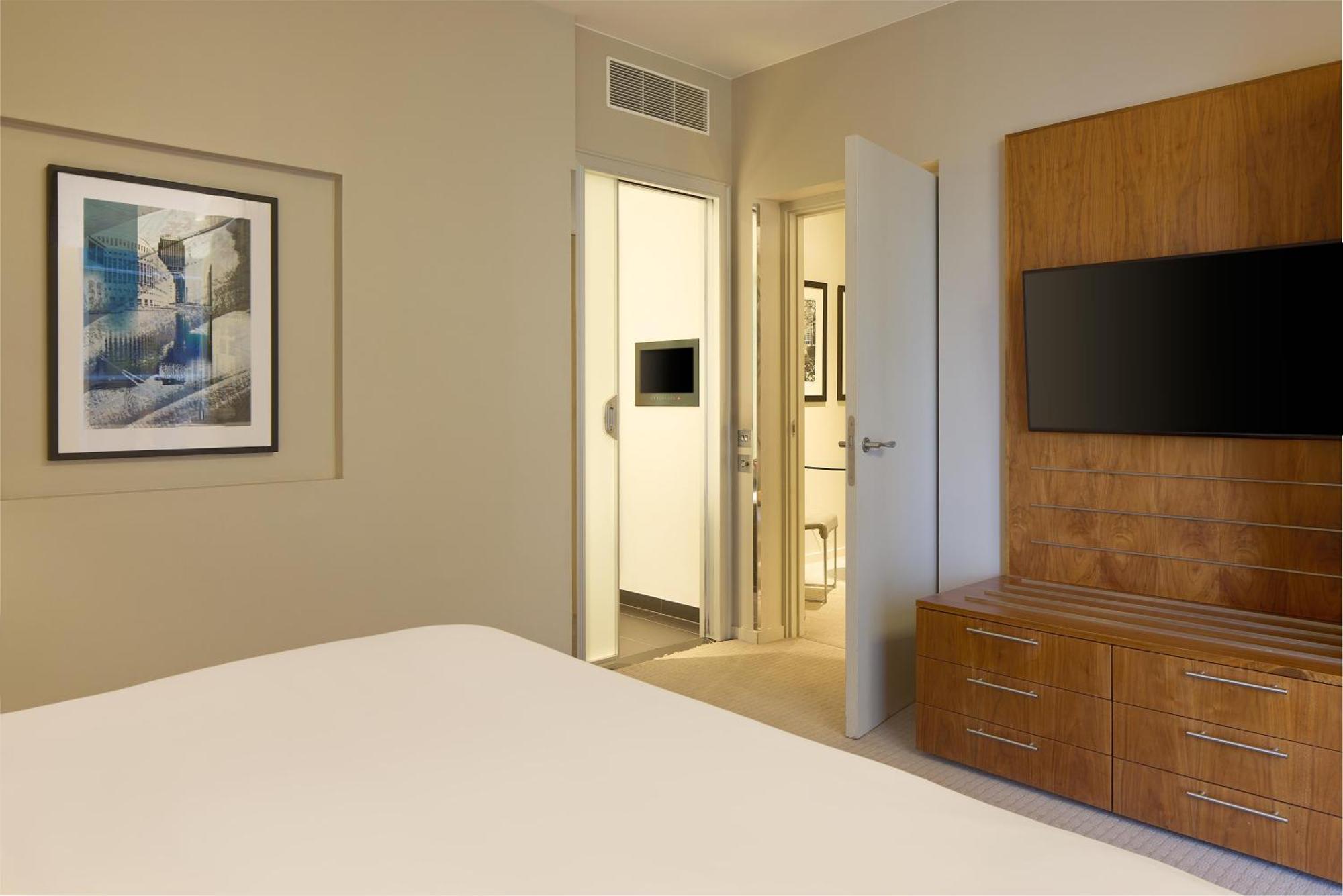 One-Bedroom Suite
