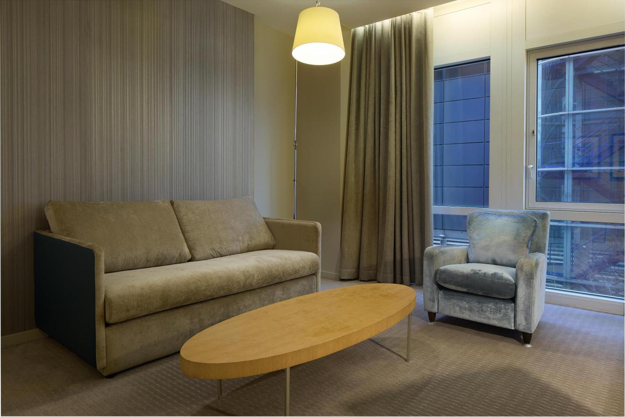 One-Bedroom Suite