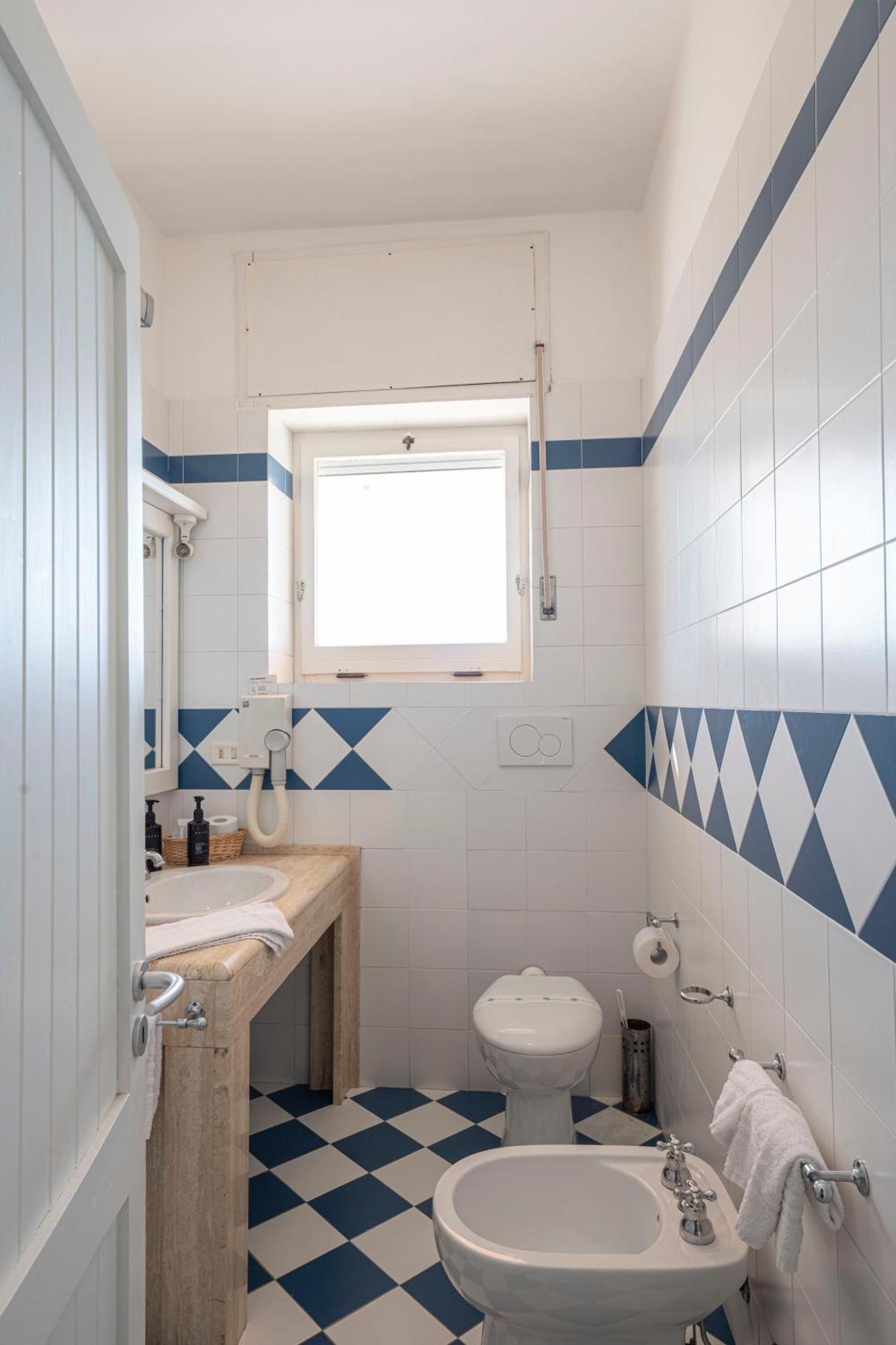 Classic Double or Twin Room Sea View