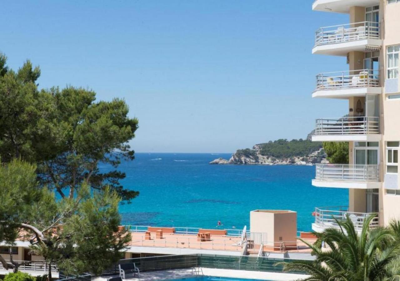 Double Sea View Side Balcony
