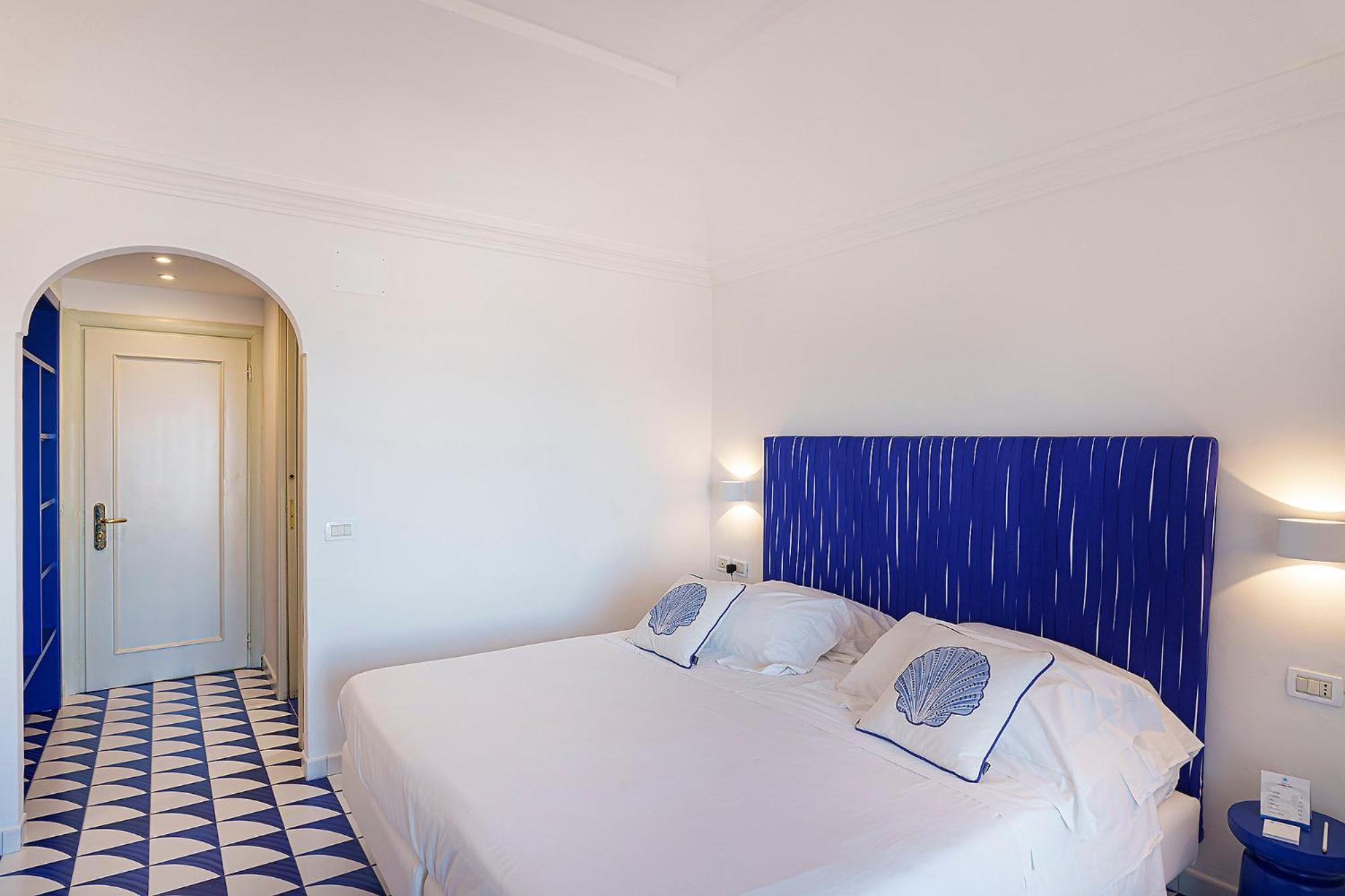 Superior Double or Twin Room Sea View