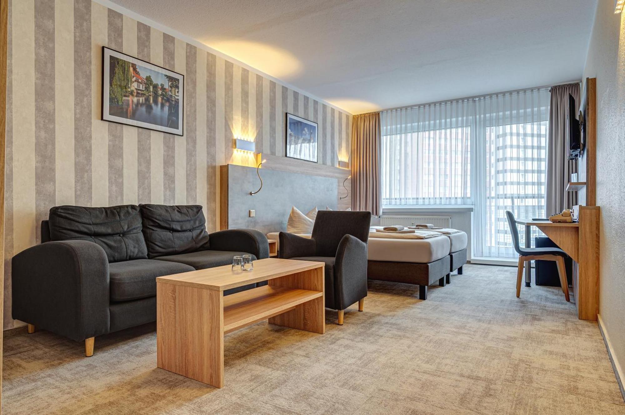 Large Double Room