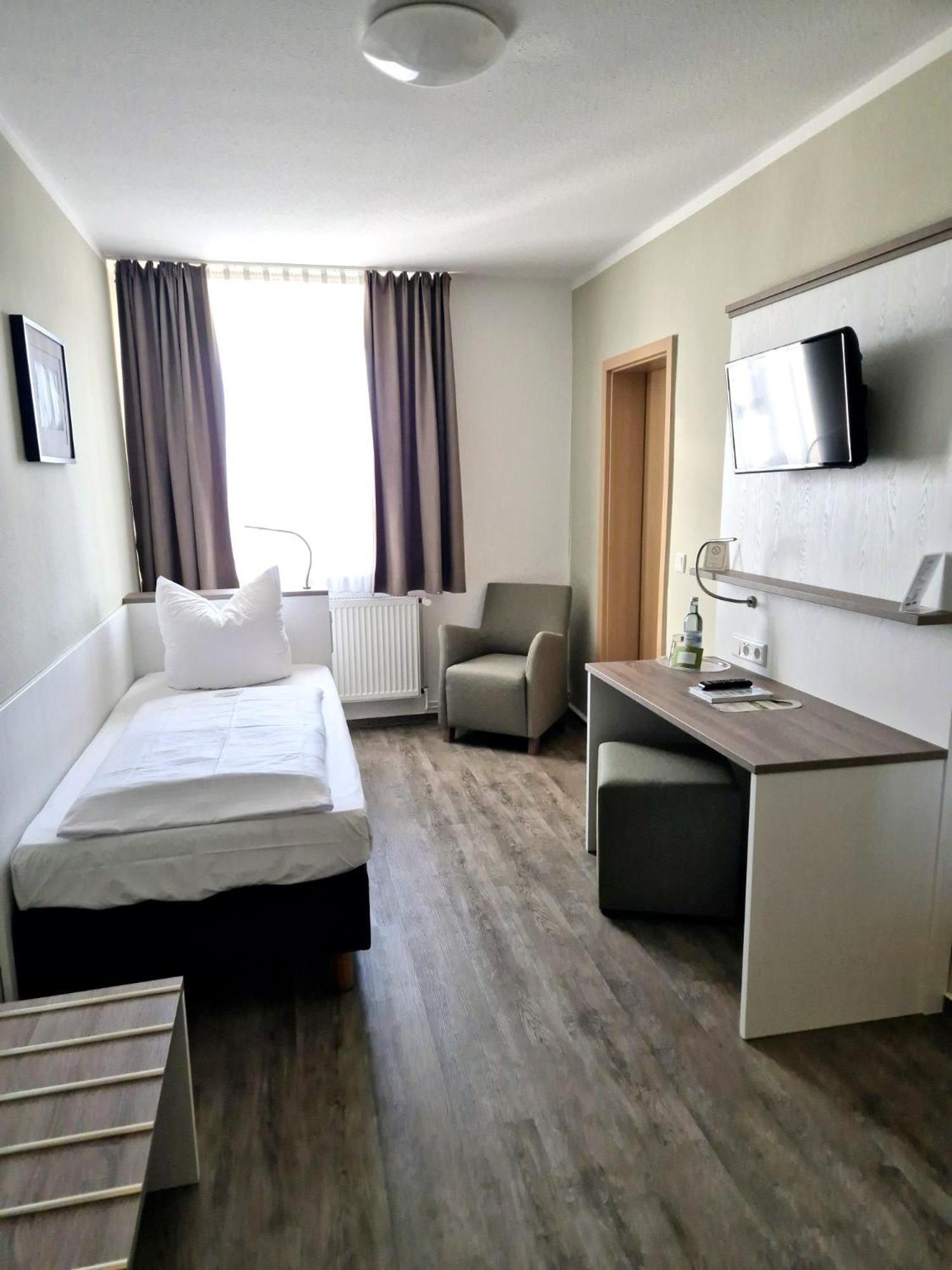 Economy Single Room