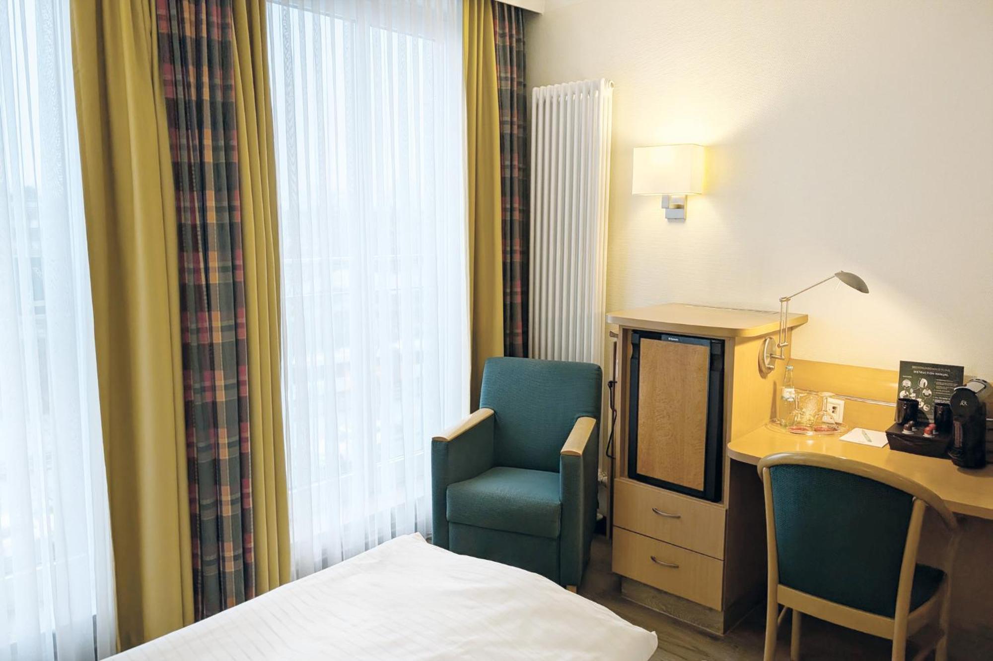 Premium King Room