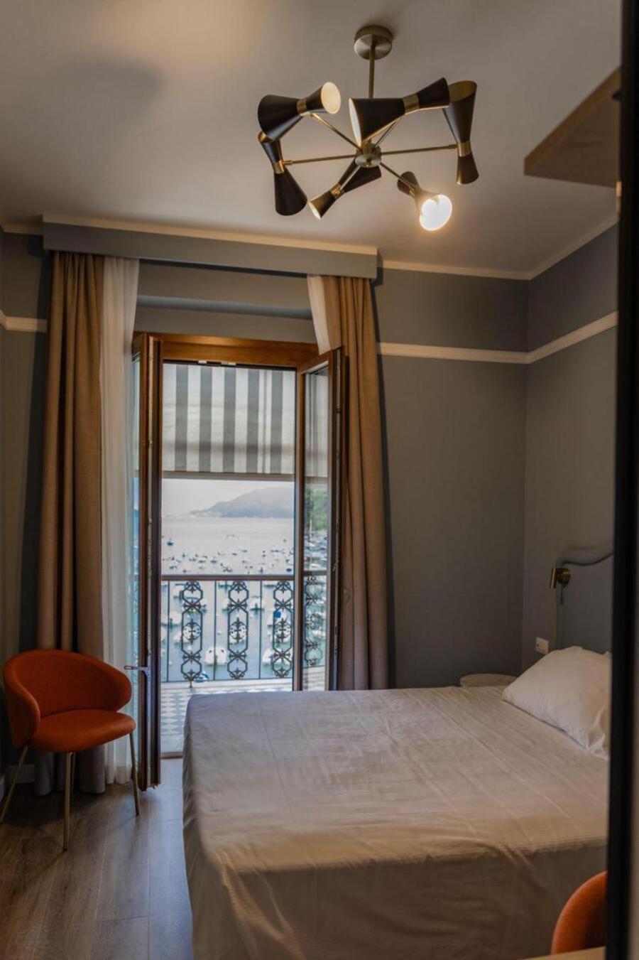 Superior Queen Room Balcony Sea View