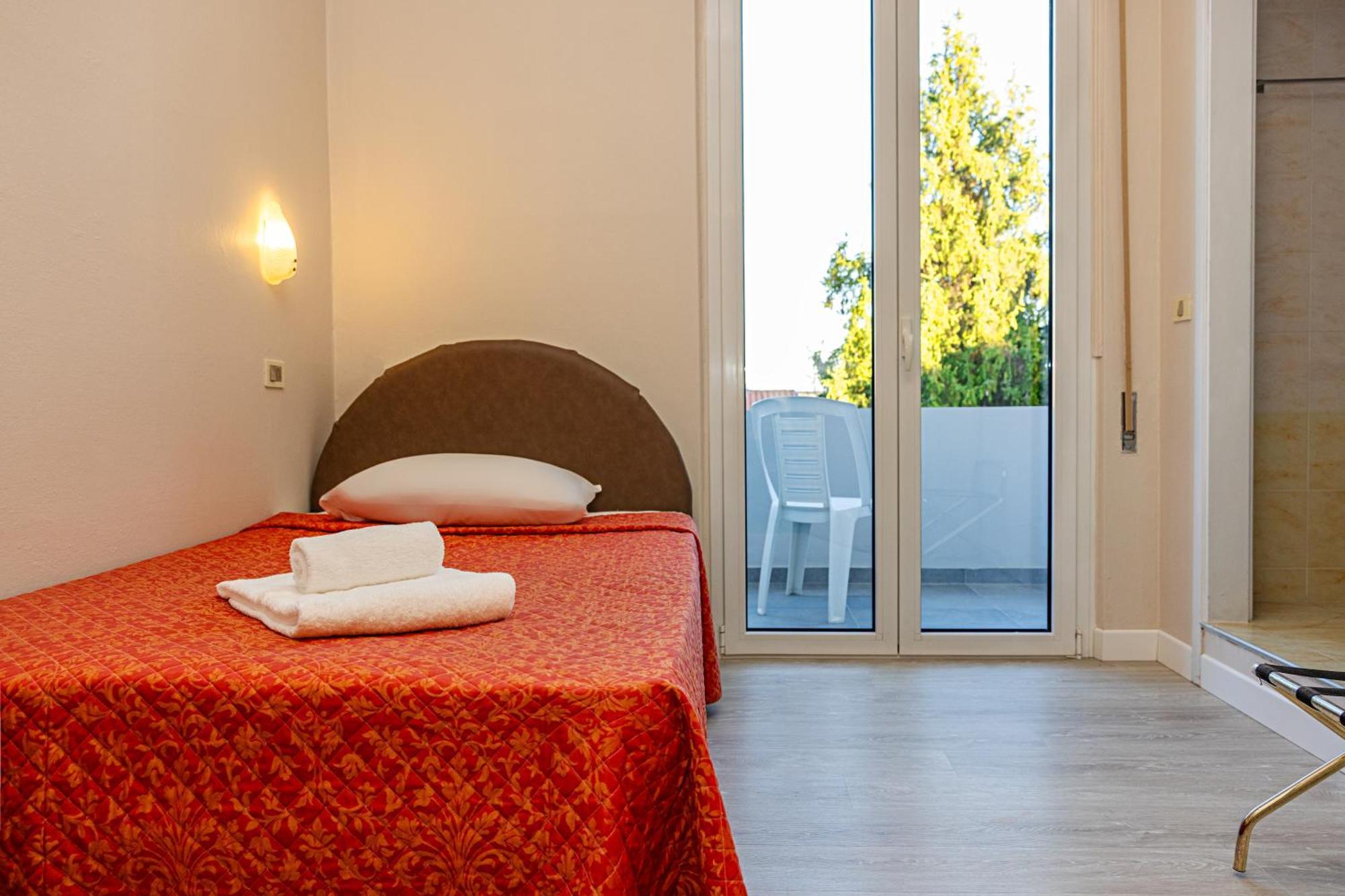 Single Room Balcony