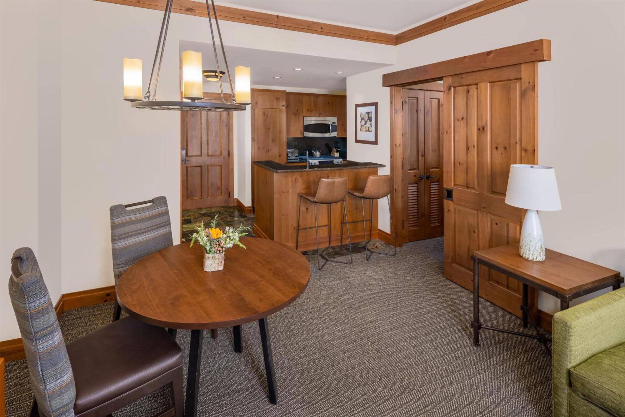 One-Bedroom Suite,1742612482:JPEG