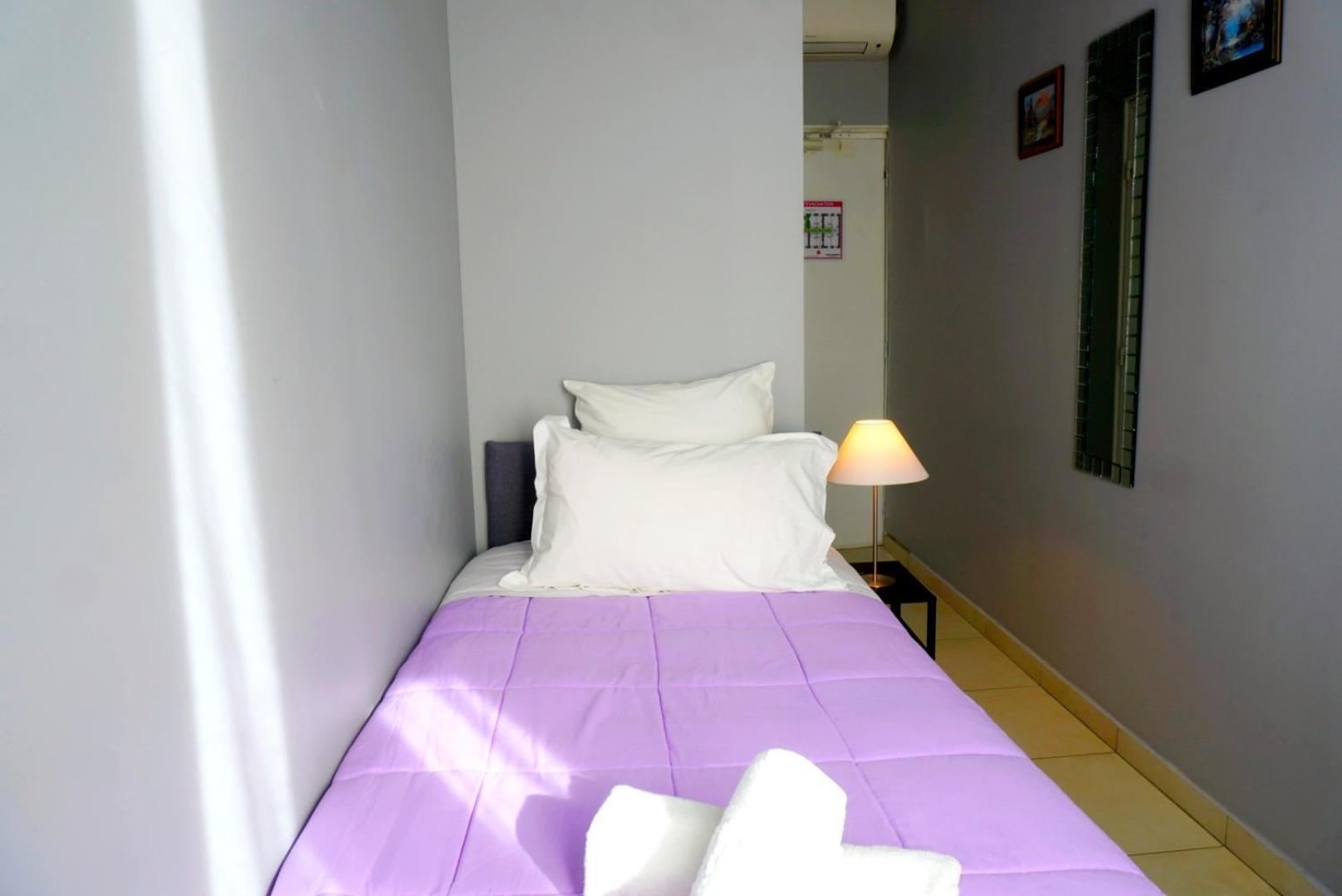 Comfort Single Room