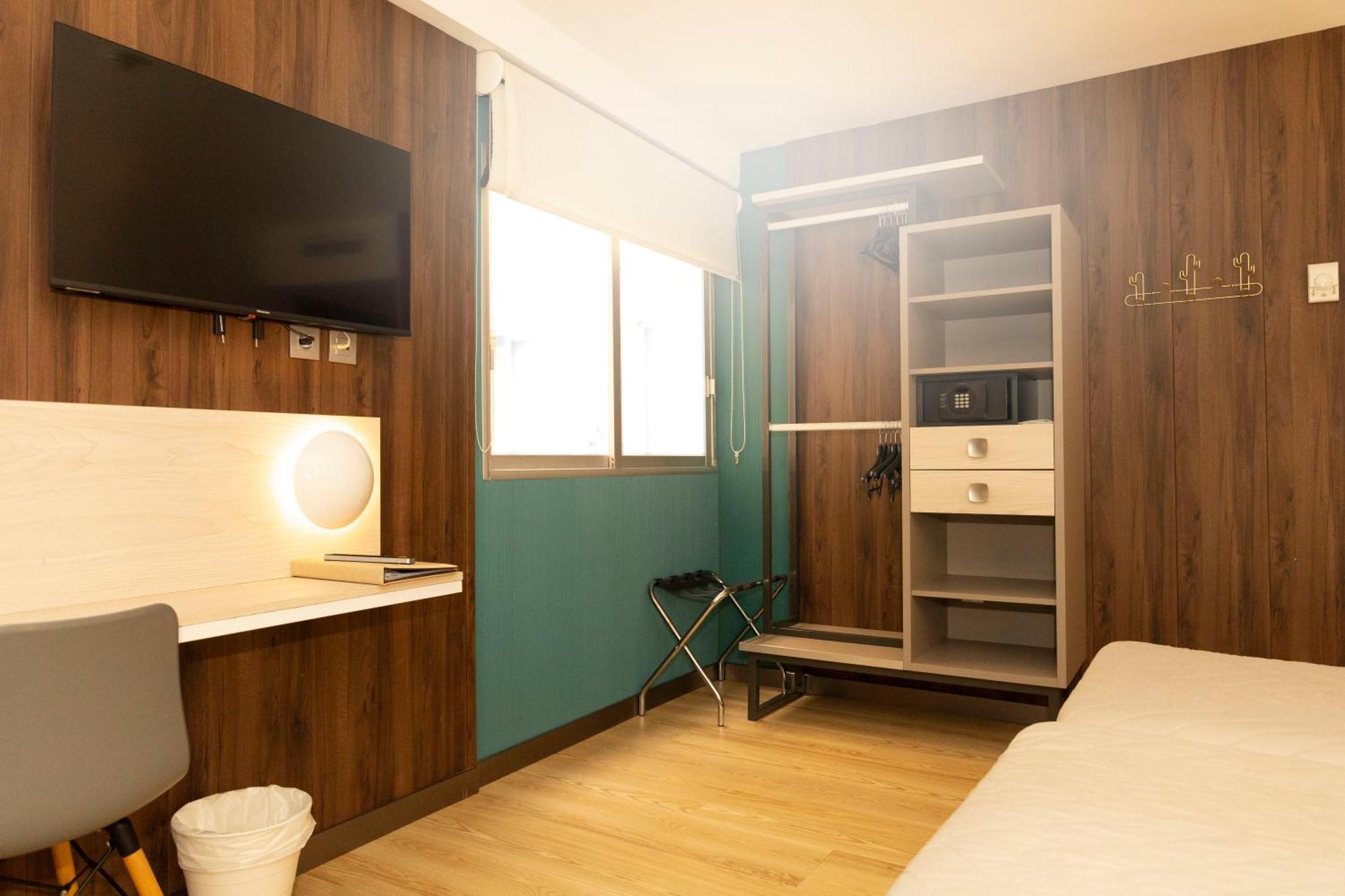 Basic Double Room