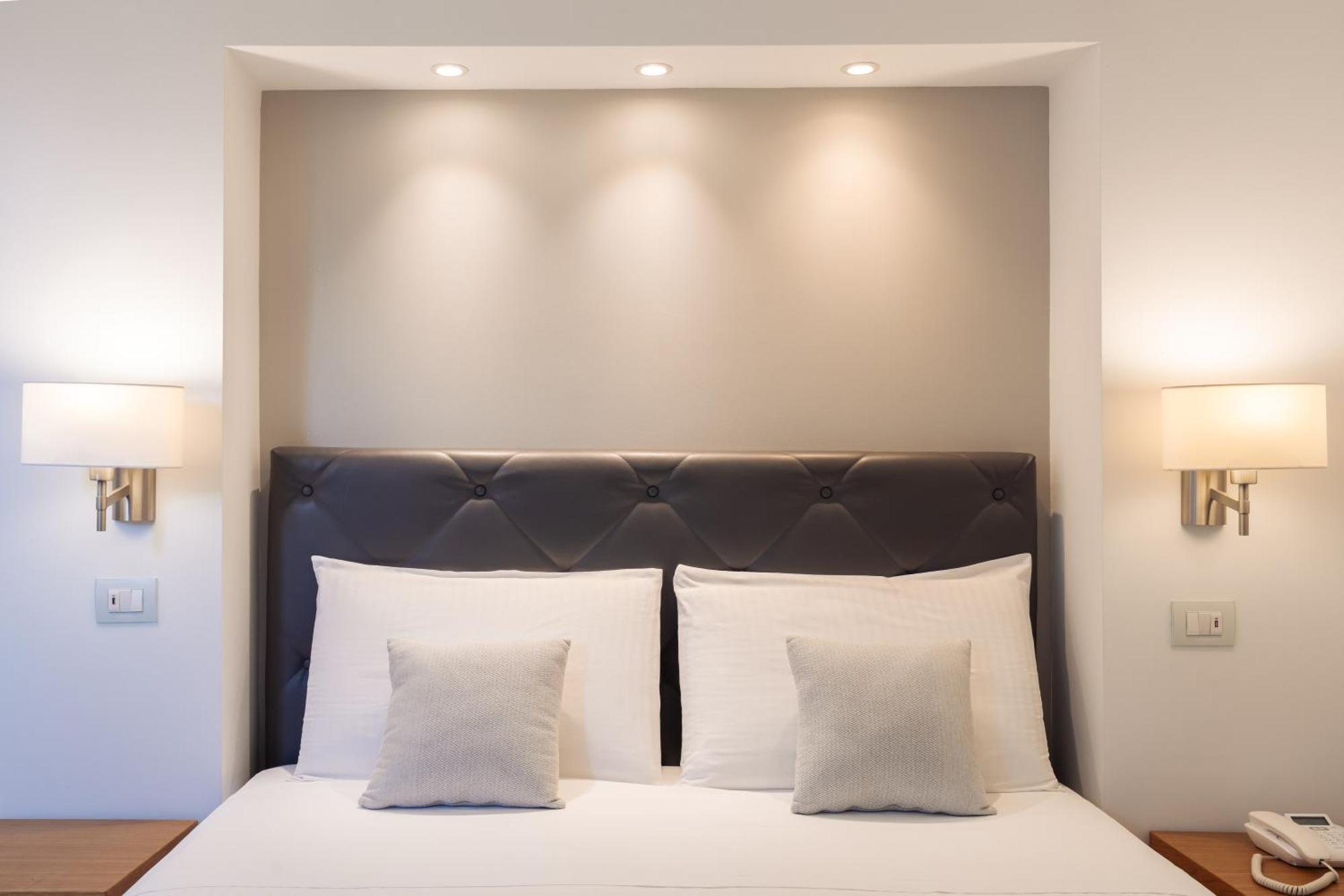 Double or Twin Room Attic