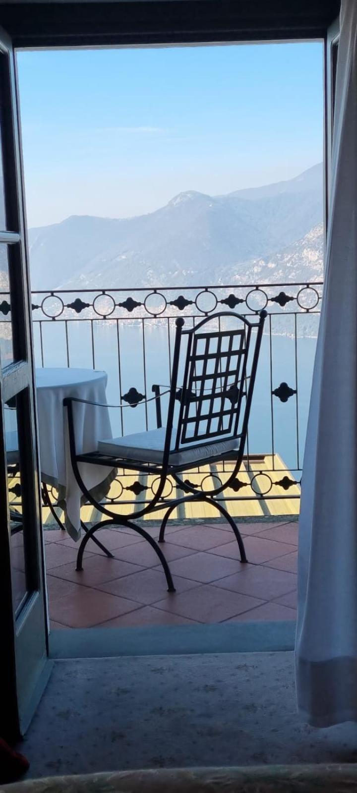 Double Room Lake View