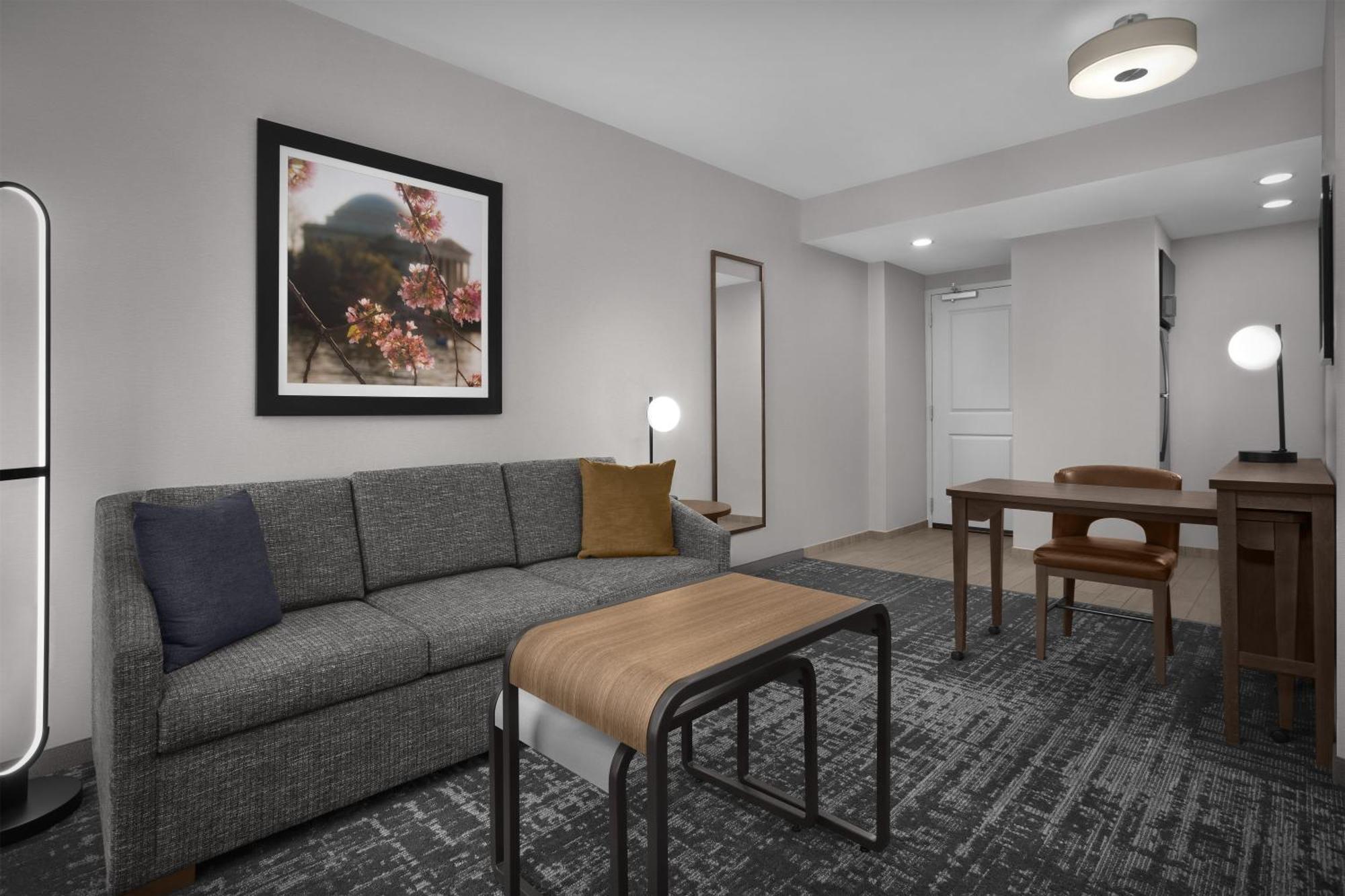 King Studio Suite Non-Smoking