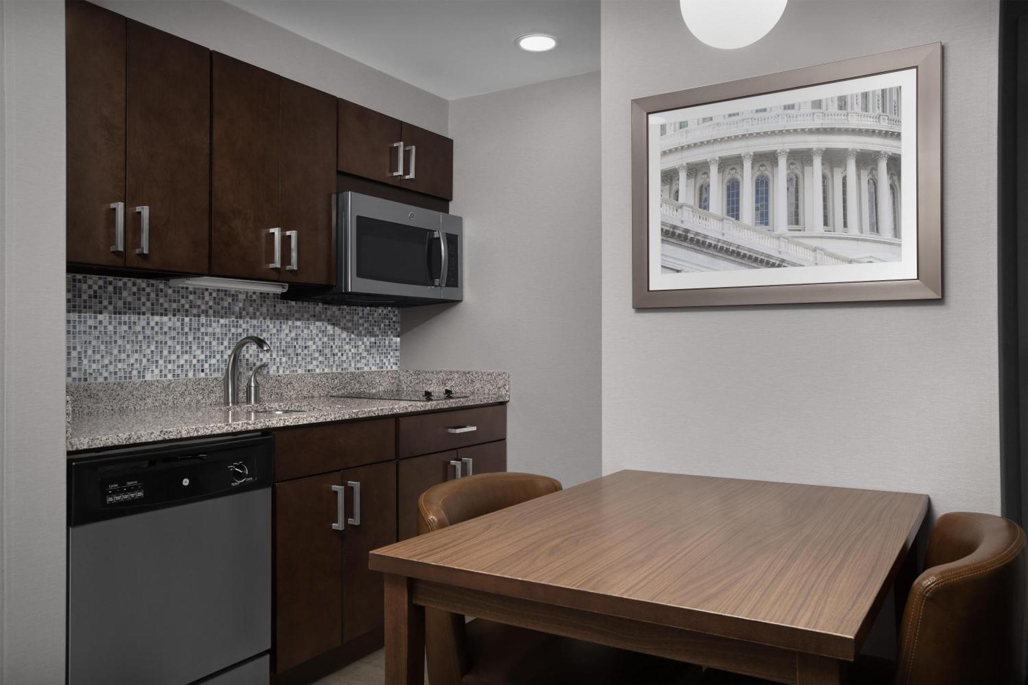 One-Bedroom King Suite Non-Smoking