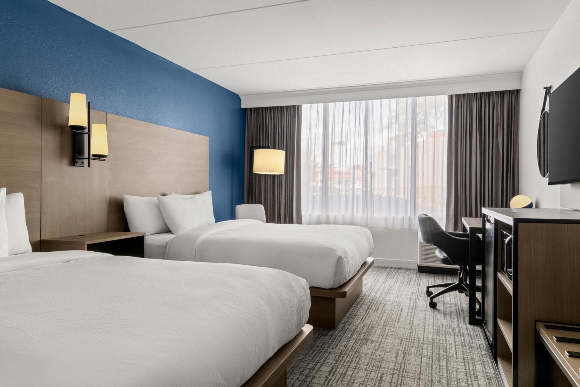 Queen Room with Two Queen Beds,1742622558:JPEG