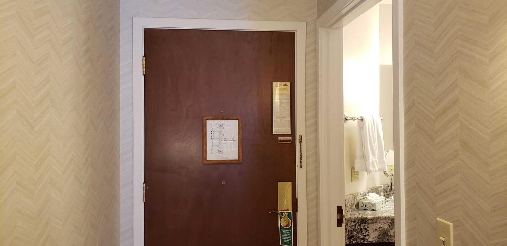 North Wing Accessible Queen