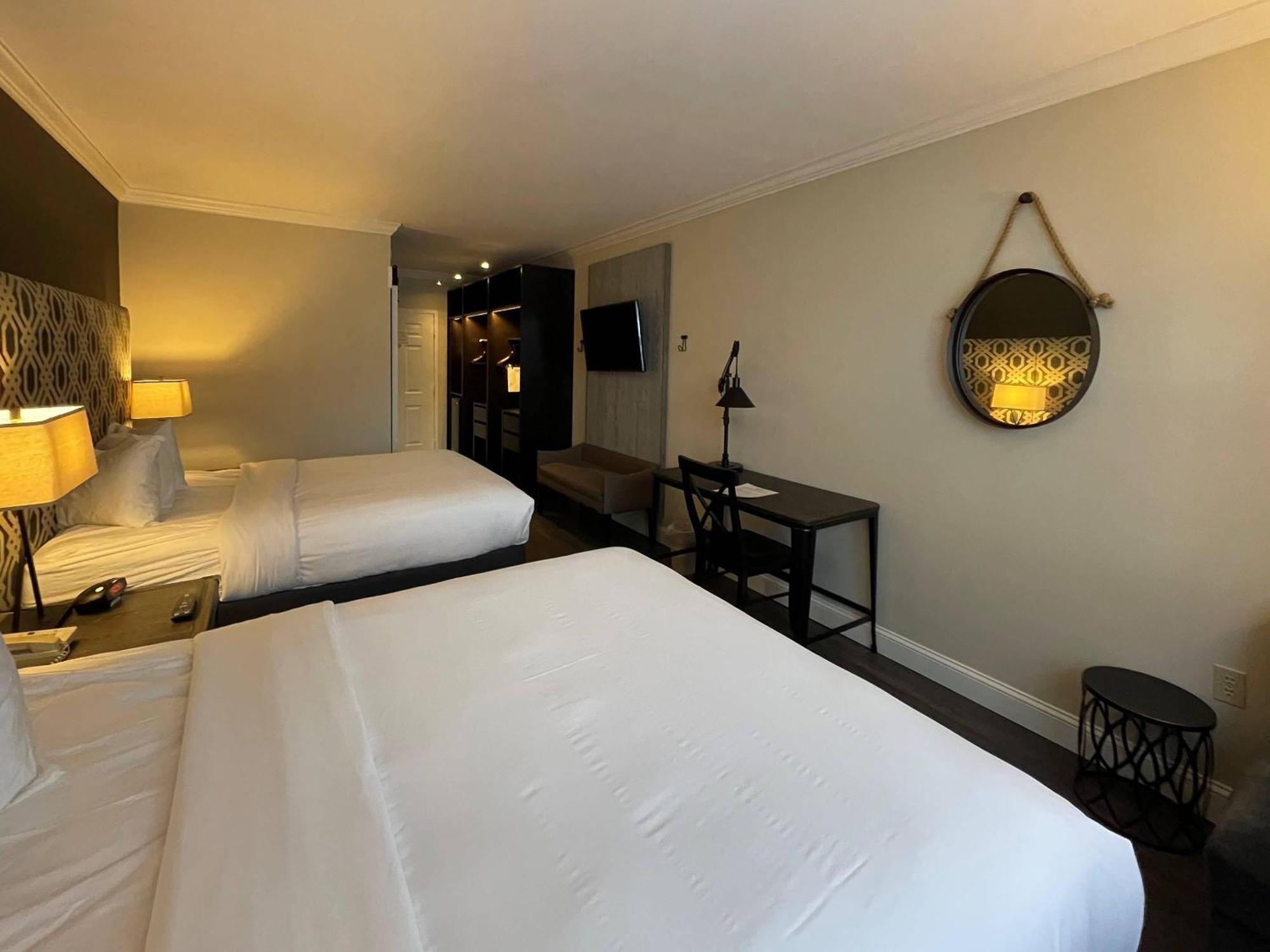 Upgrade Queen Room Two Queen Beds Non-Smoking